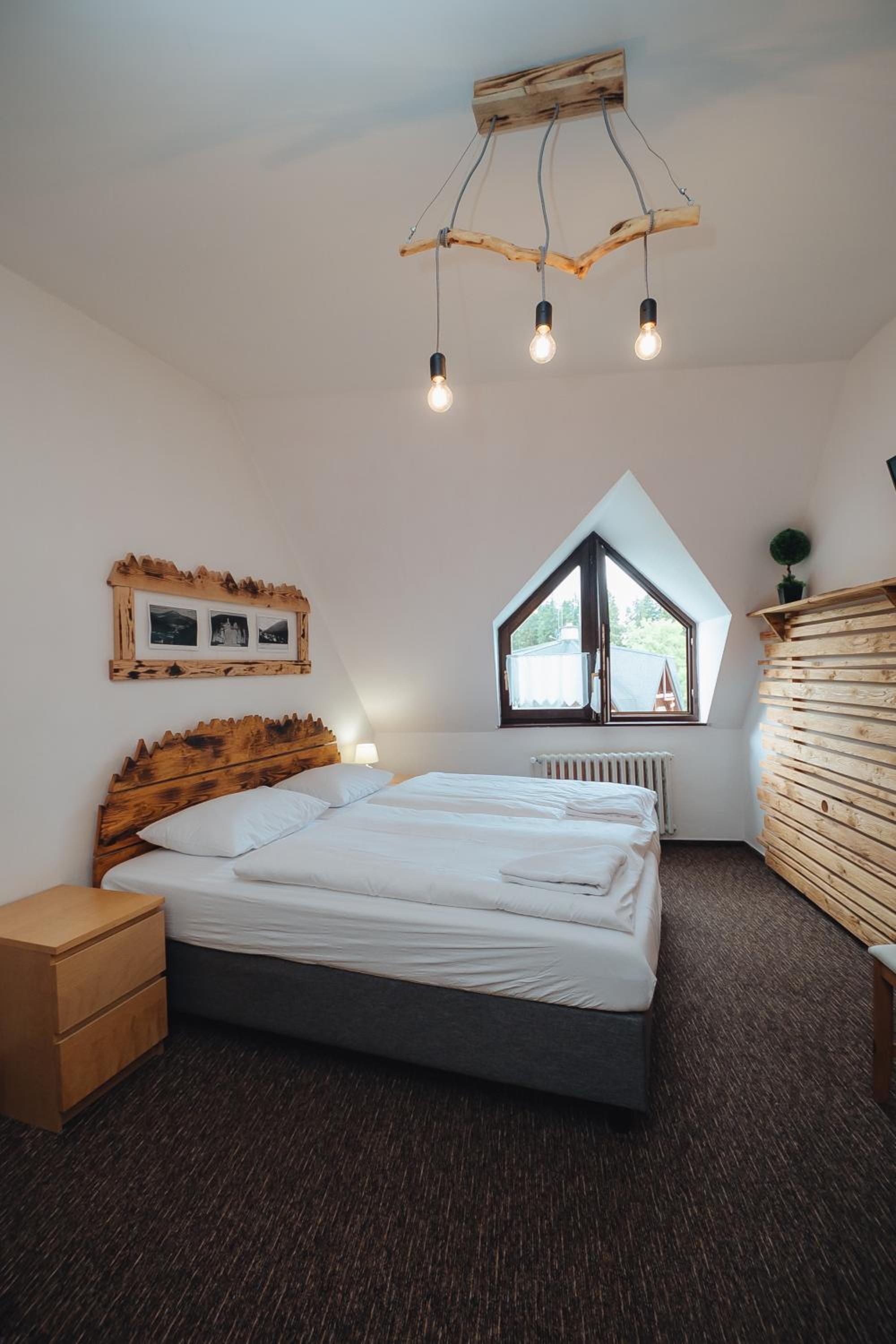 Pension Mona