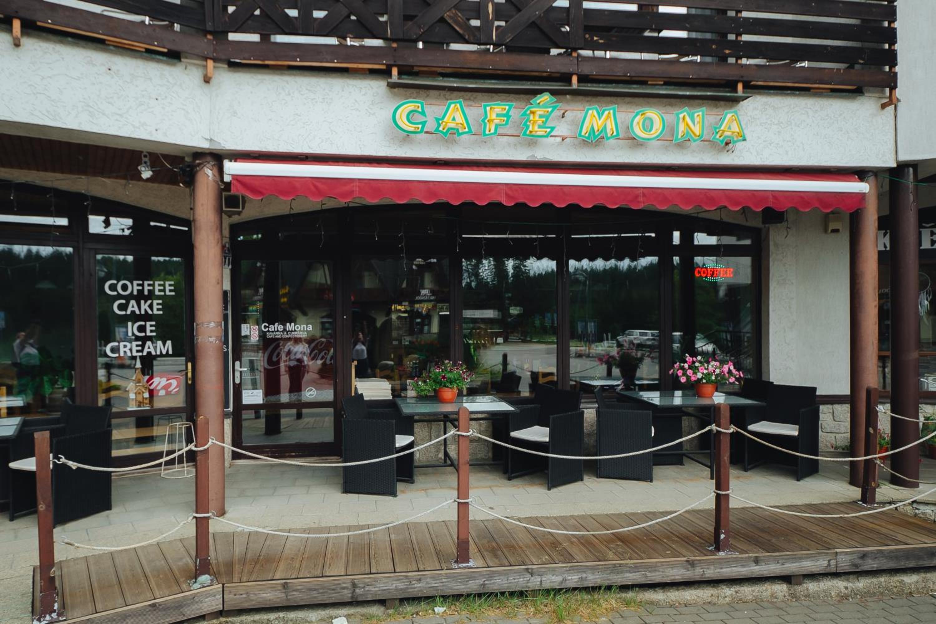 Pension Mona