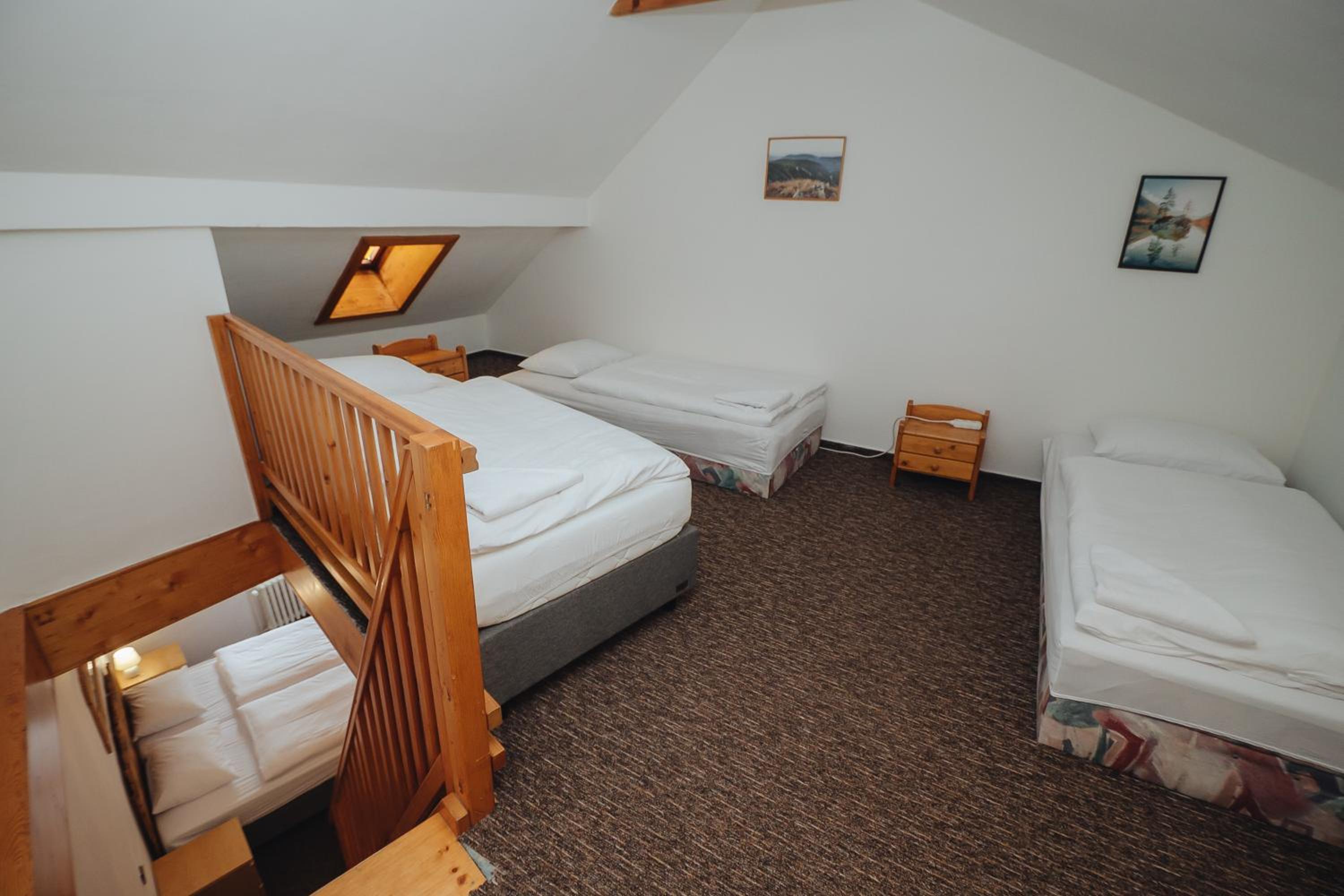 Pension Mona