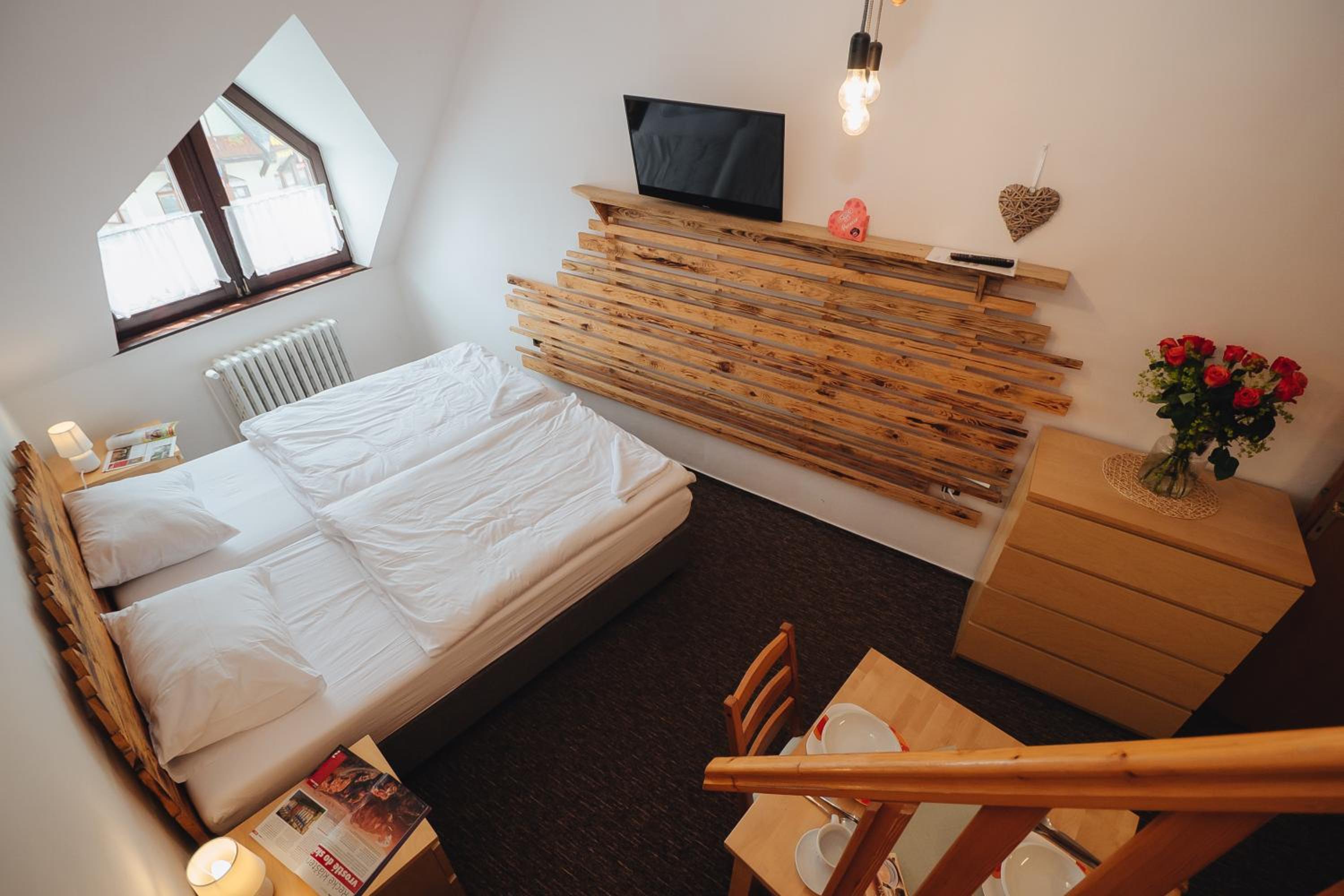Pension Mona