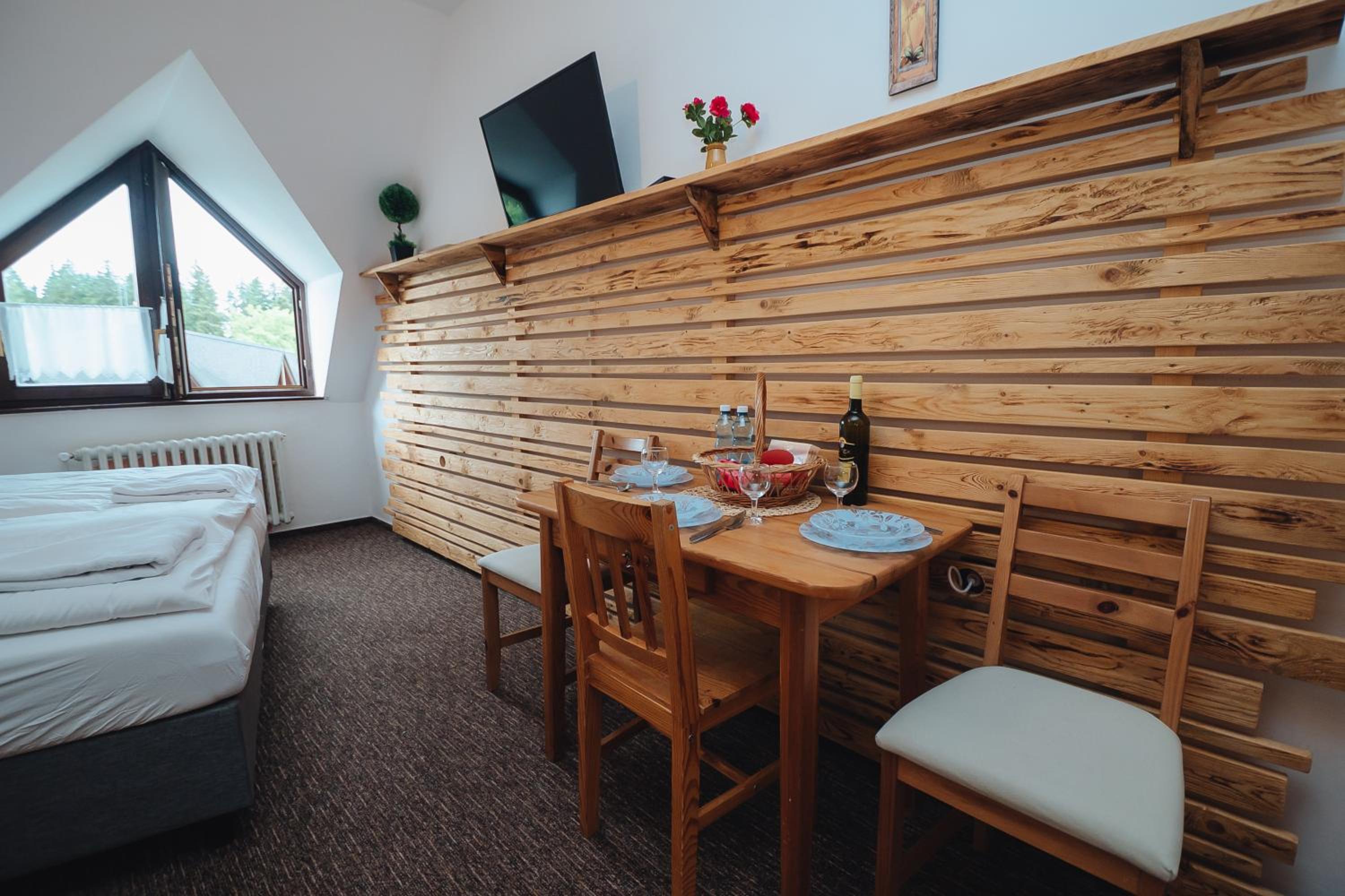Pension Mona