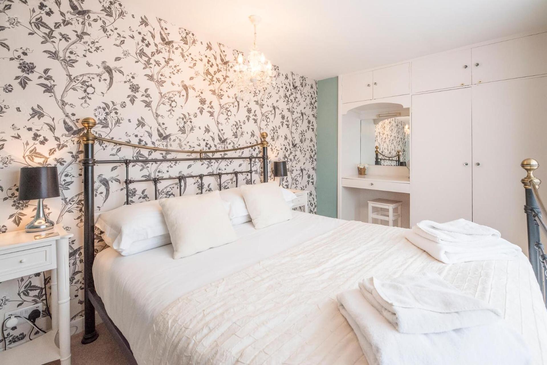 Oriel Cottage, Aldeburgh view 5