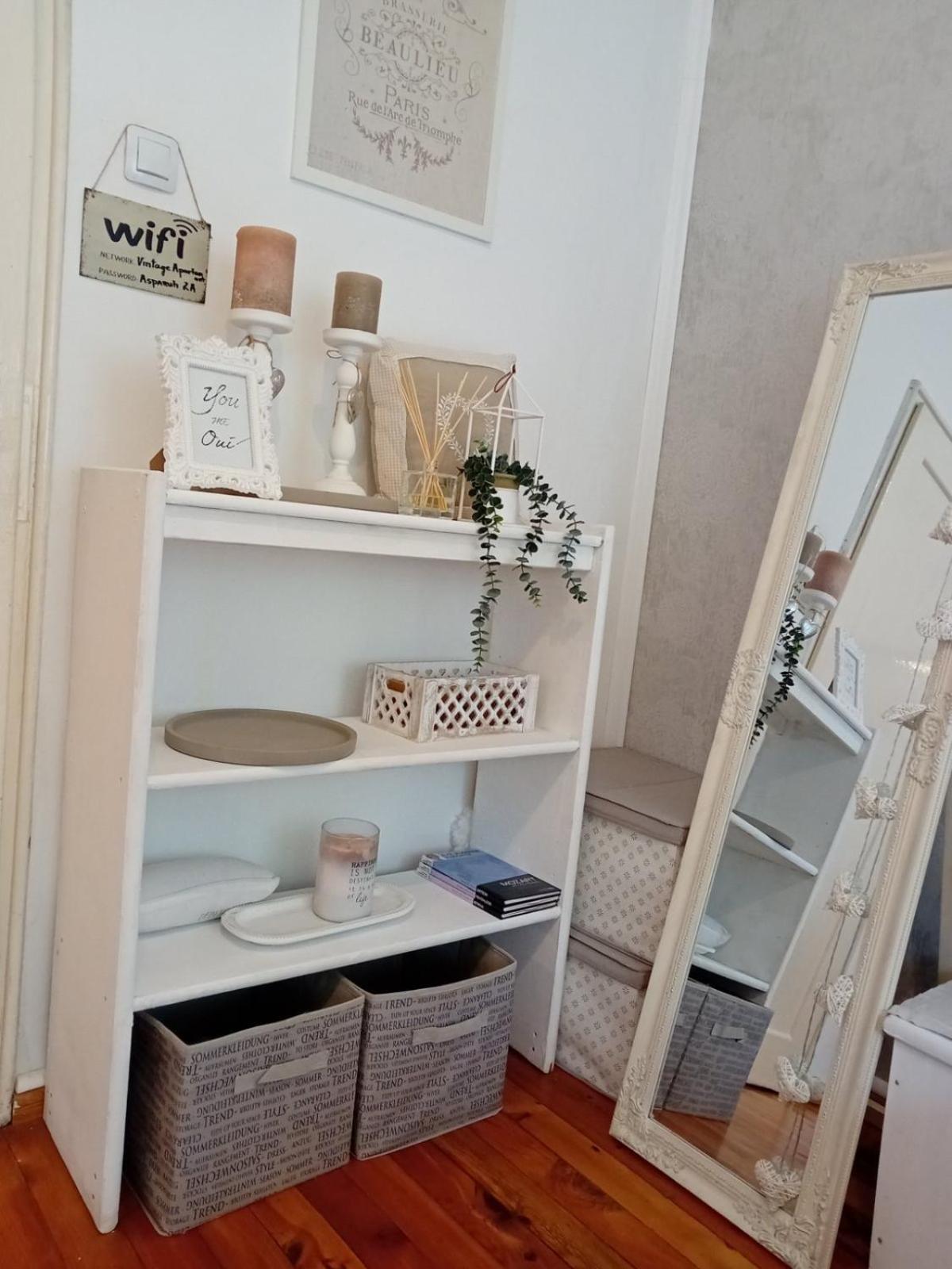 Vintage Apartament