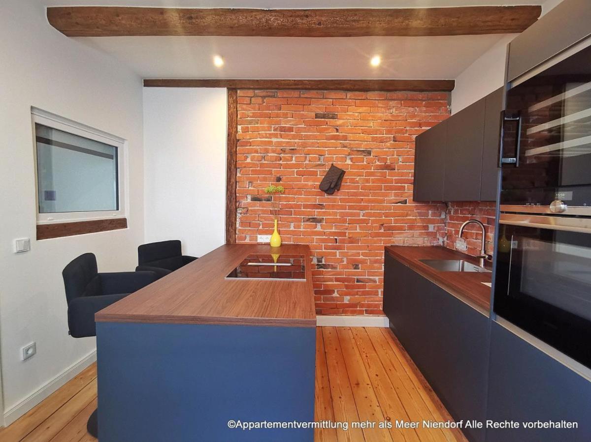 Ferienhaus Urban Fewo Beletage 2 bis 6 Personen mit Panorama Meerblick WLAN gegenüber vom Strand
