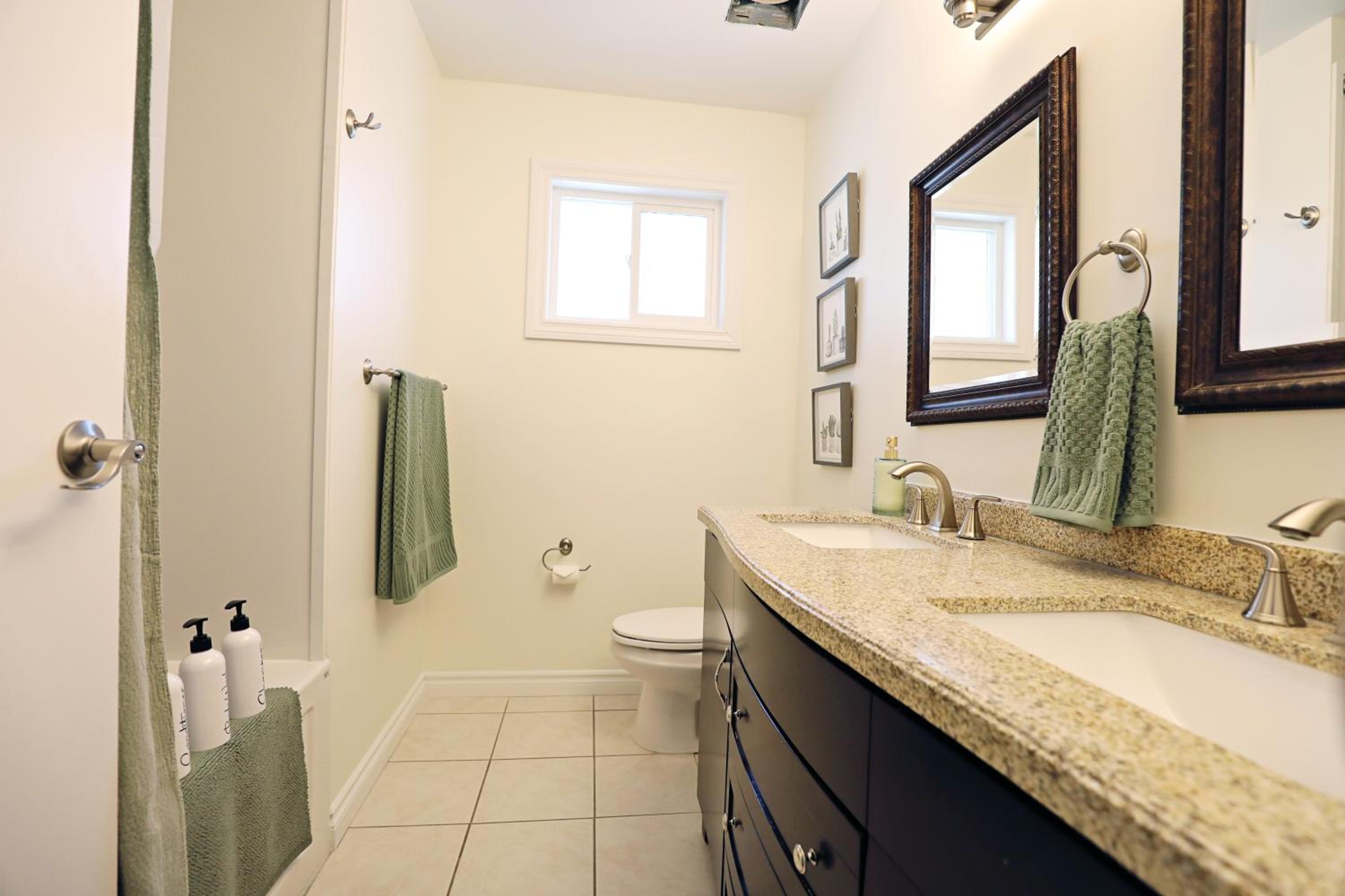 Family Pet Friendly AC Disney Near WEM