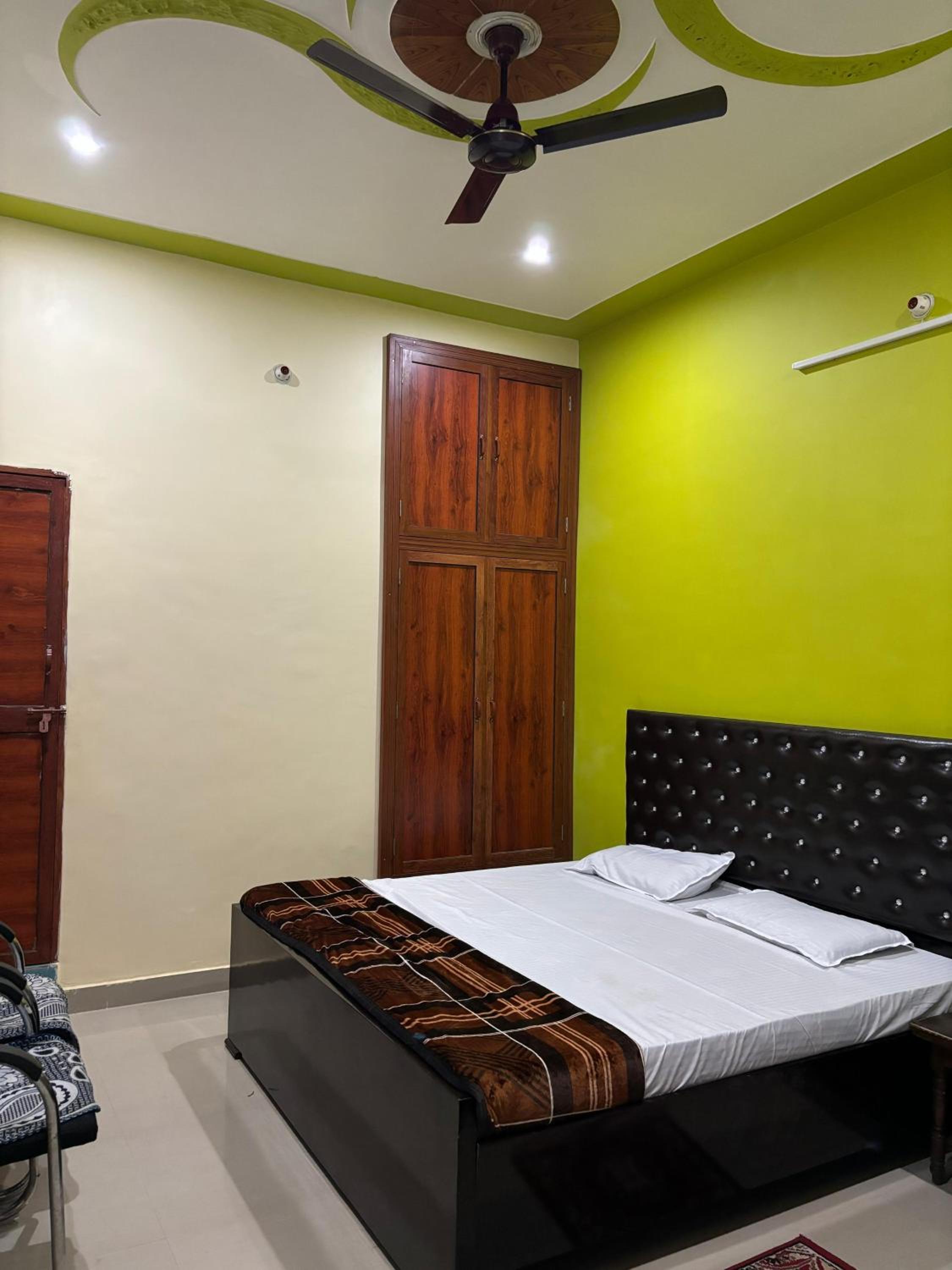 Suryavanshi Home Stay view 4