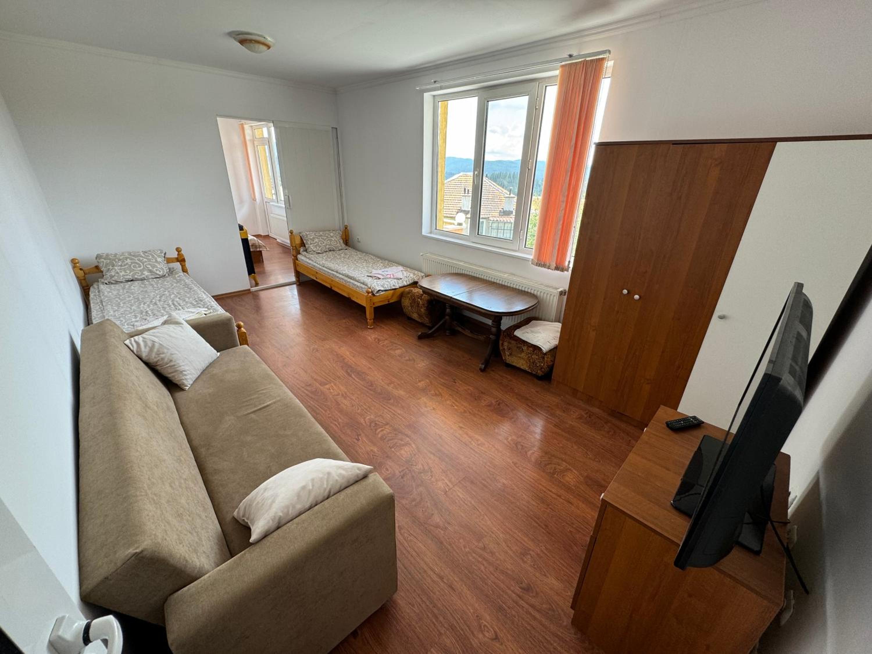 Guest House Chala