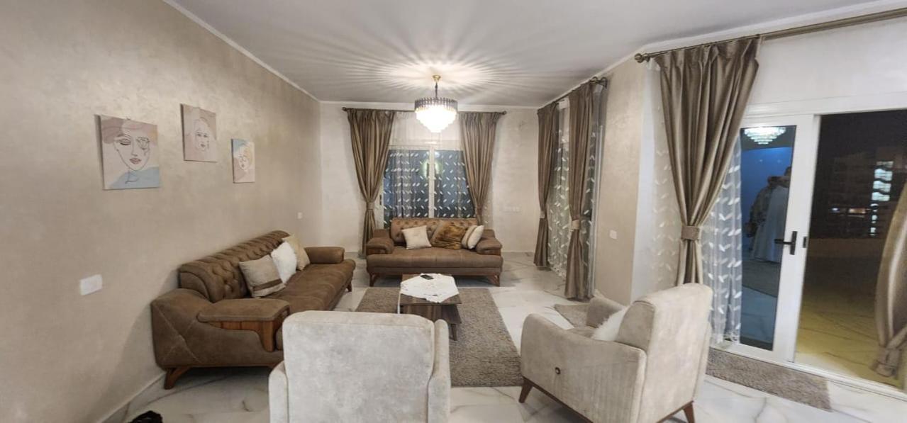 A penthouse downtown new Alamein