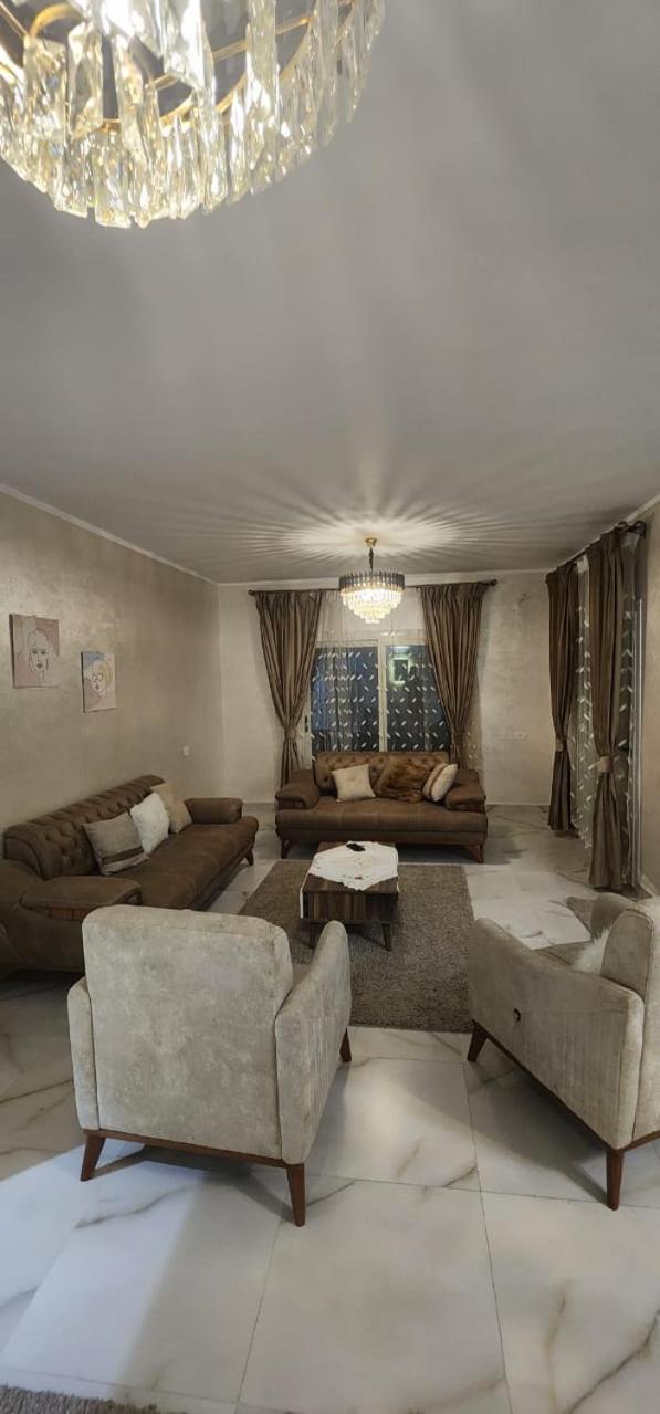 A penthouse downtown new Alamein
