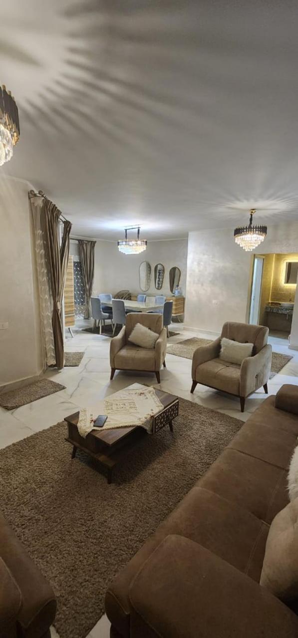 A penthouse downtown new Alamein