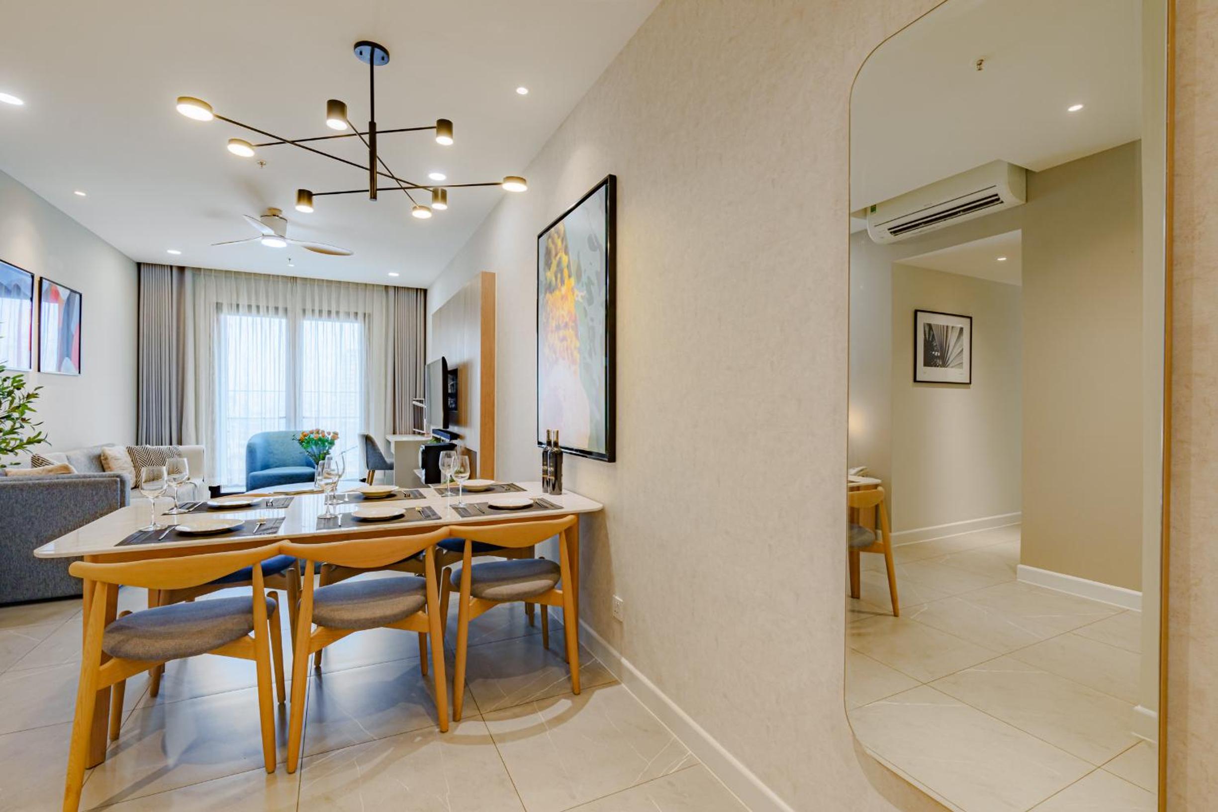 Urban Oasis 3 Bedroom 2 Bathroom in the heart of Saigon