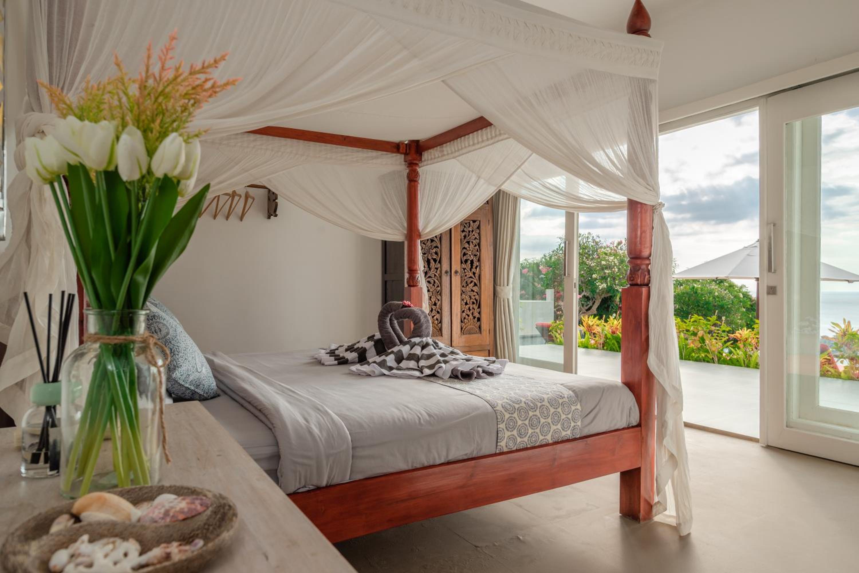 Dolphin Villa Lovina