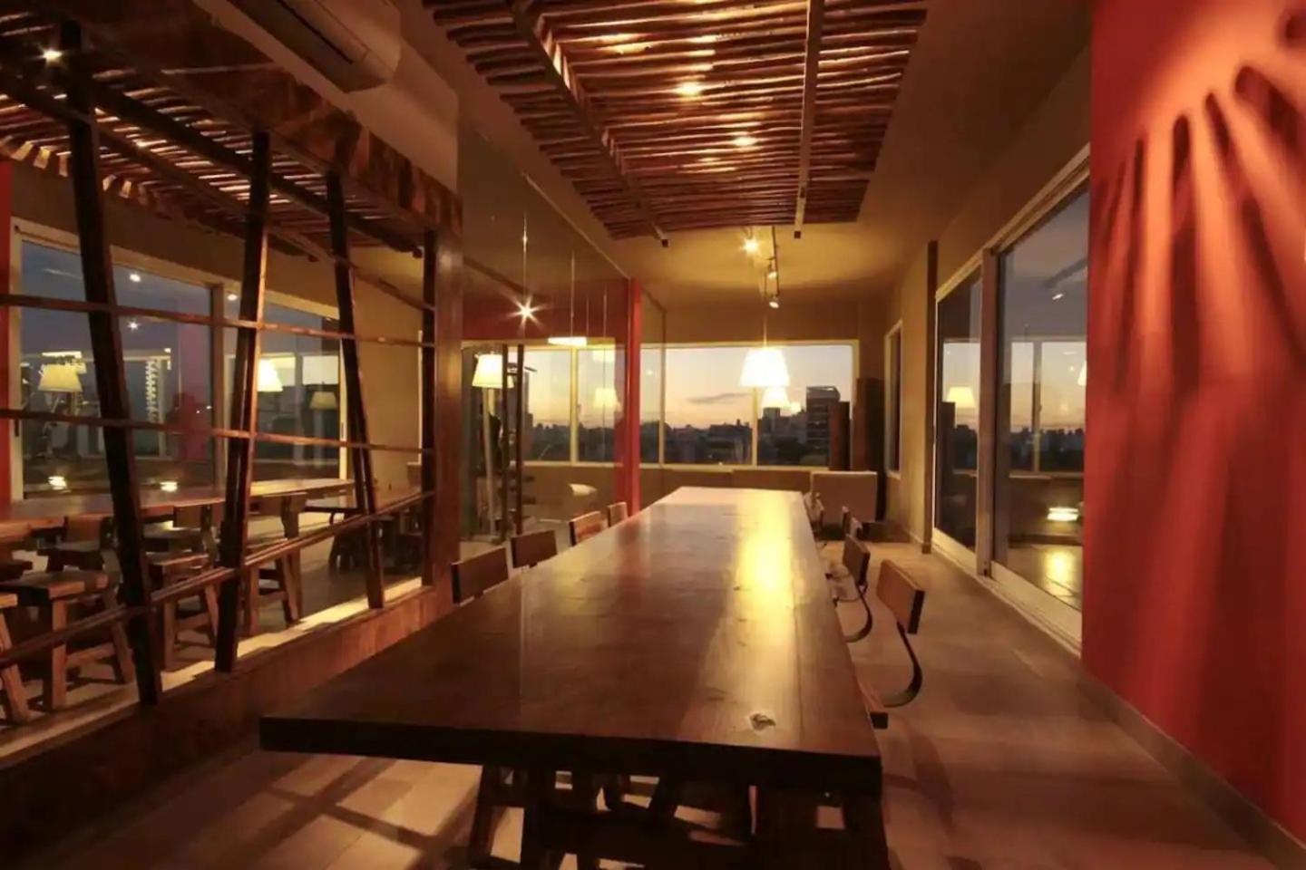 meeting & event spaces