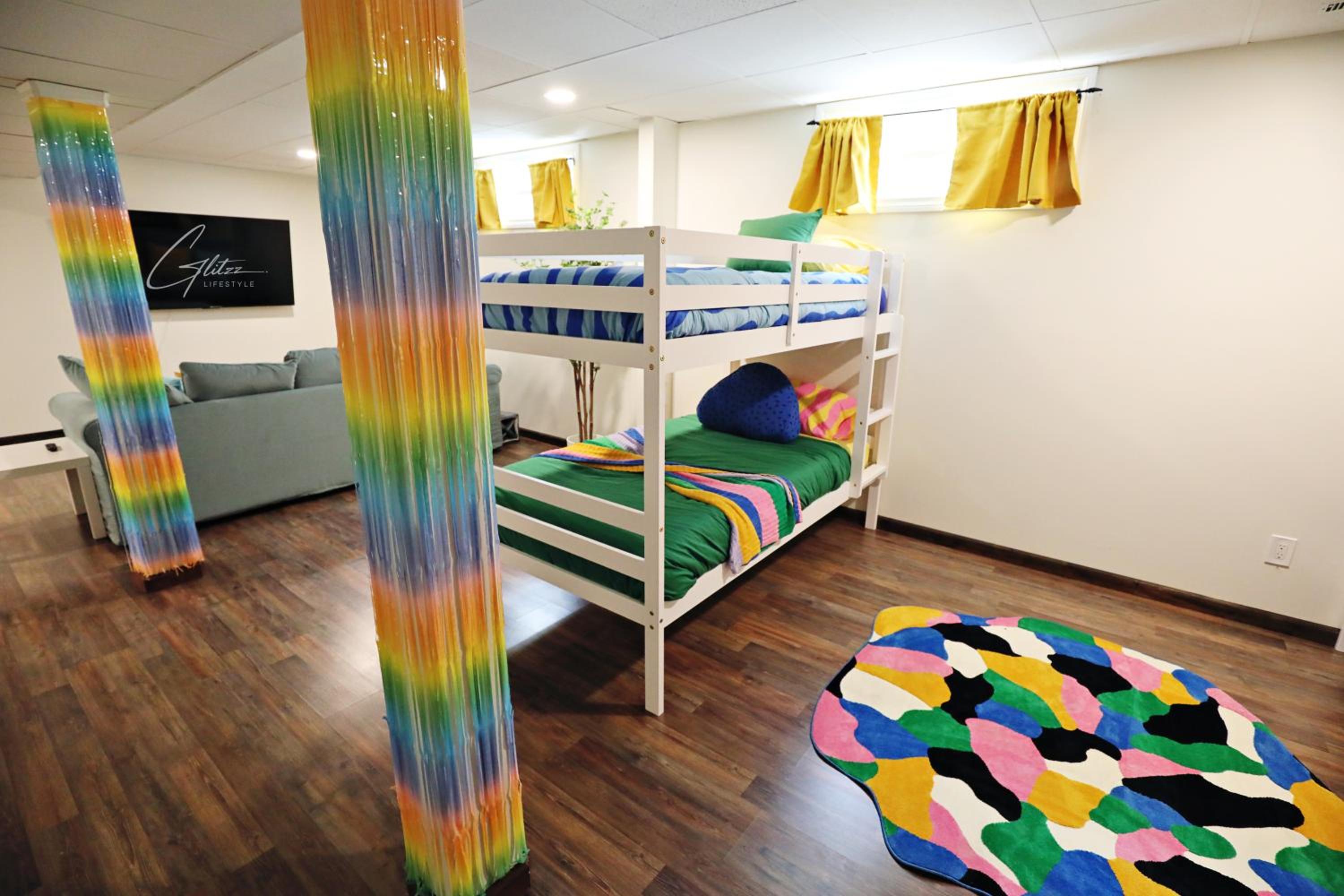 Family Pet Friendly AC Disney Near WEM