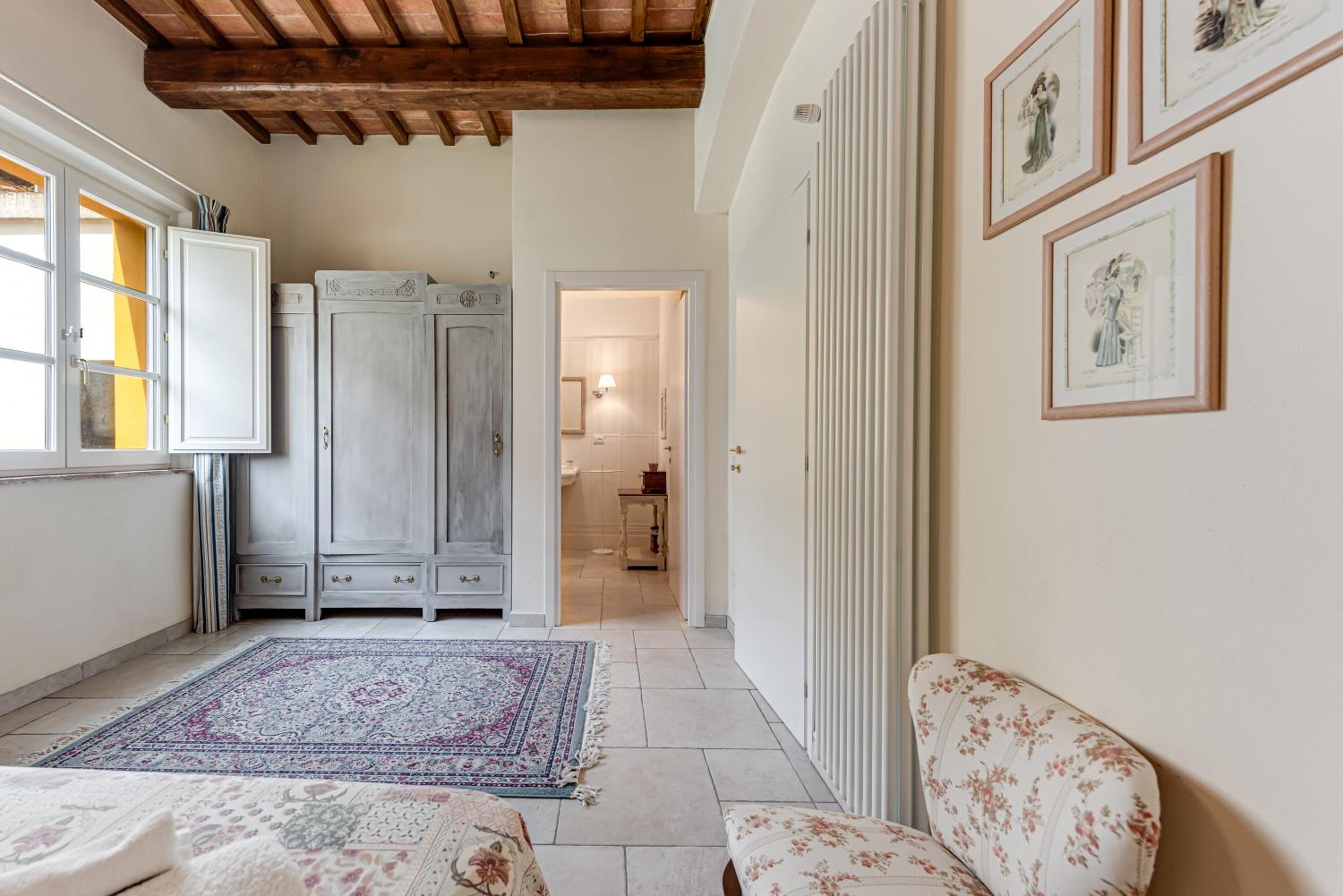 La Bellaia con giardino a Empoli