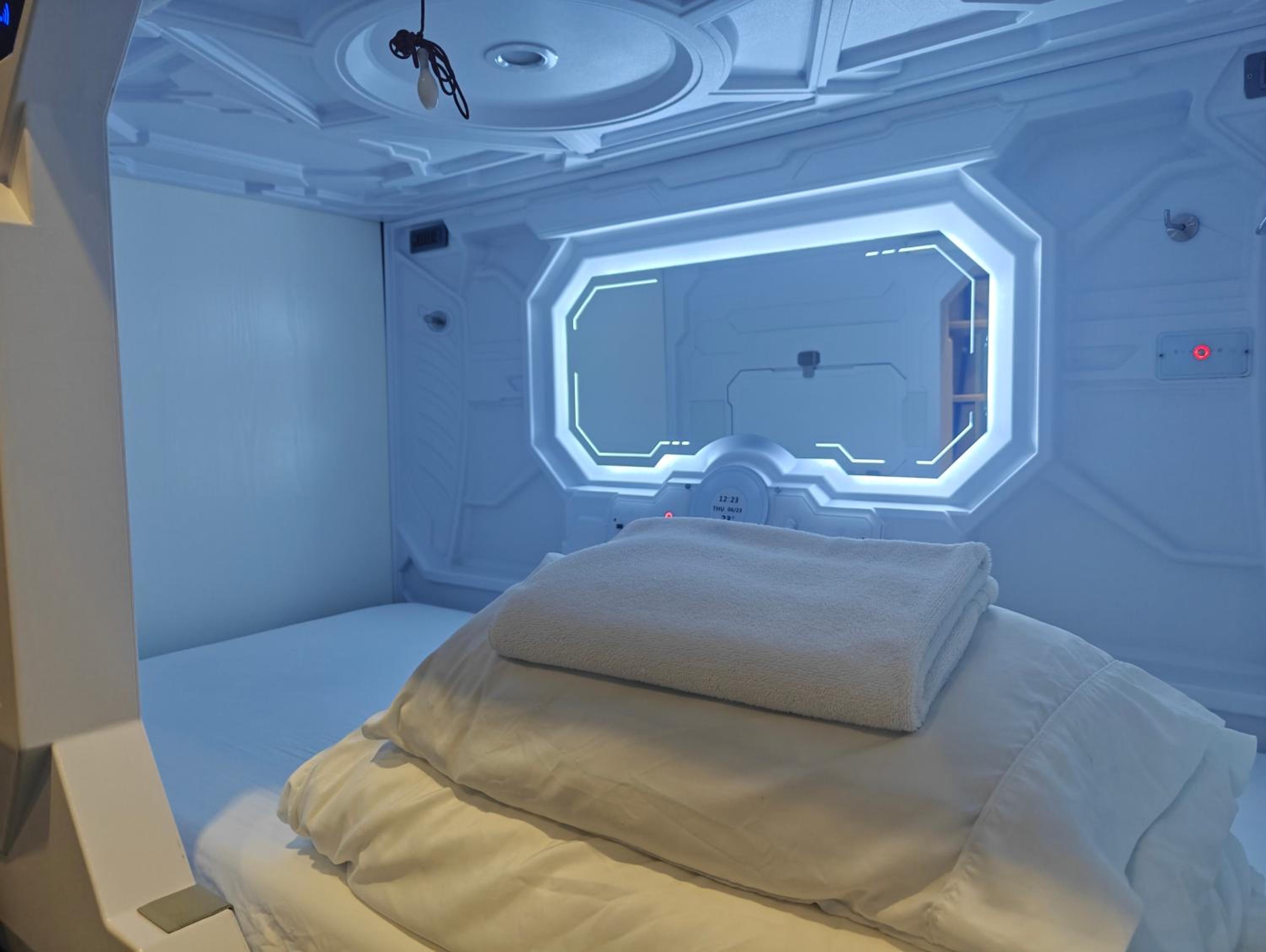 U Street Capsule Hostel