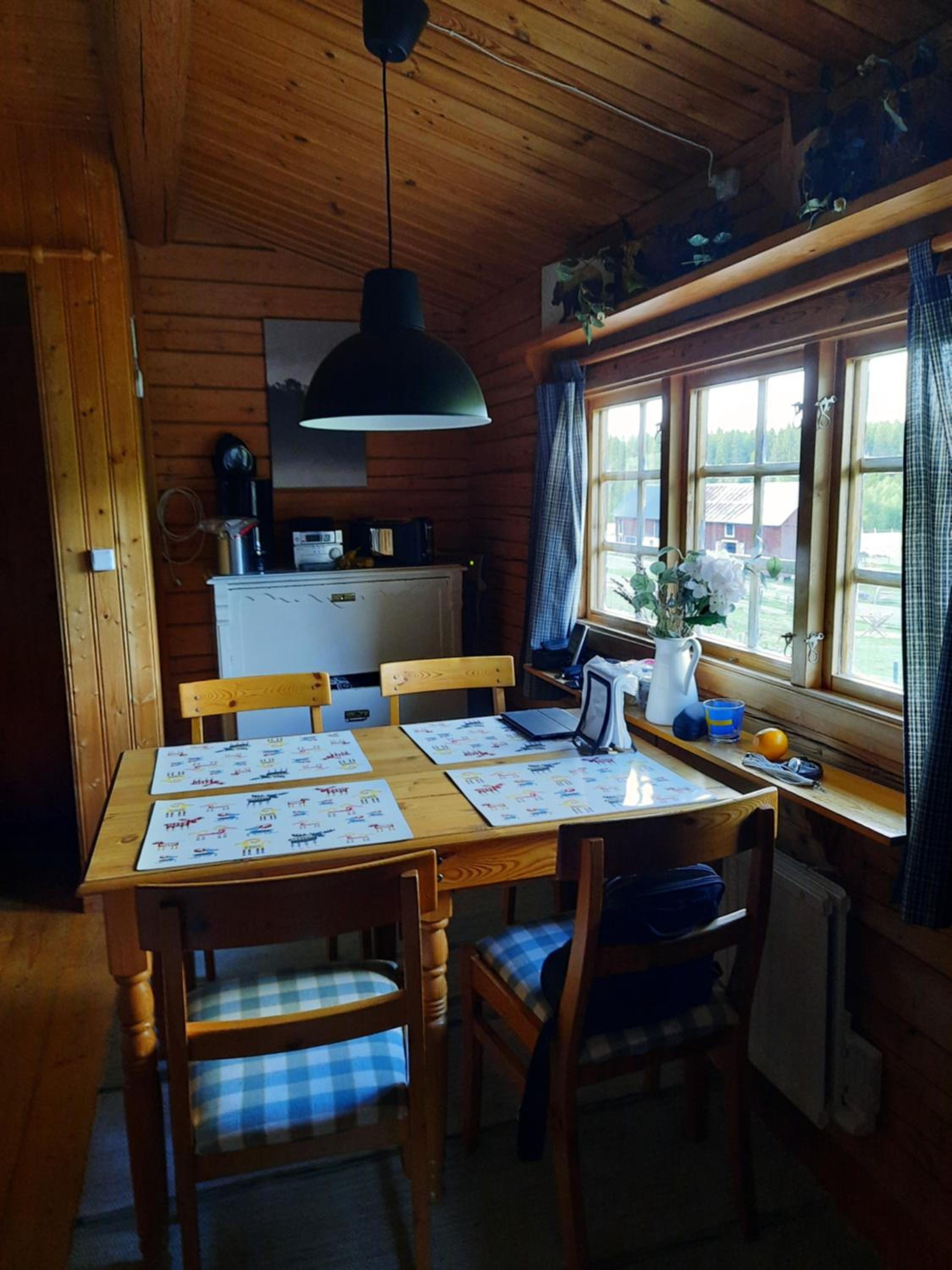 Gemütliche Blockhütte für Auszeit in Torsby auf einem Bauernhof view 4