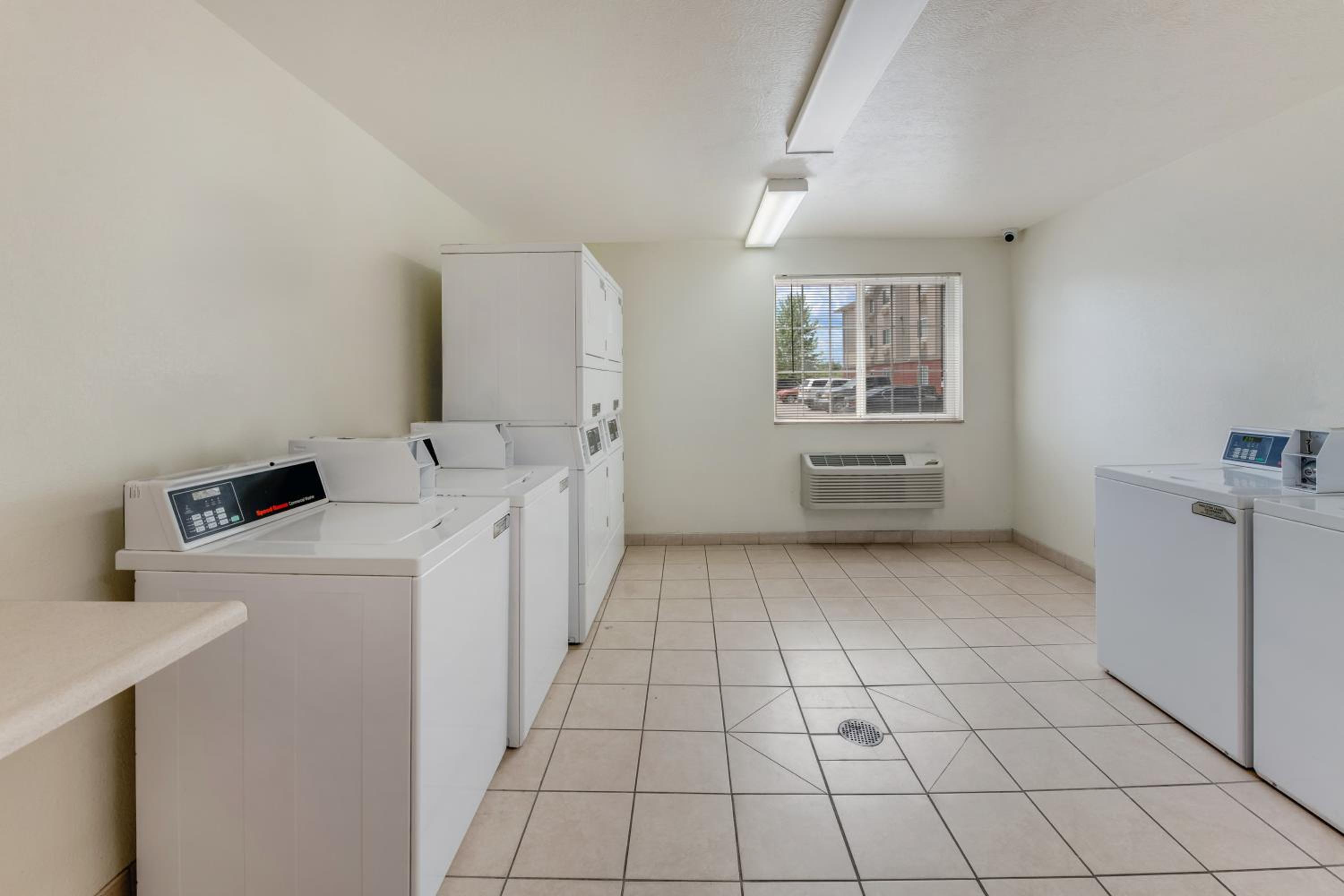Birch Hill Suites Dayton-WP AFB