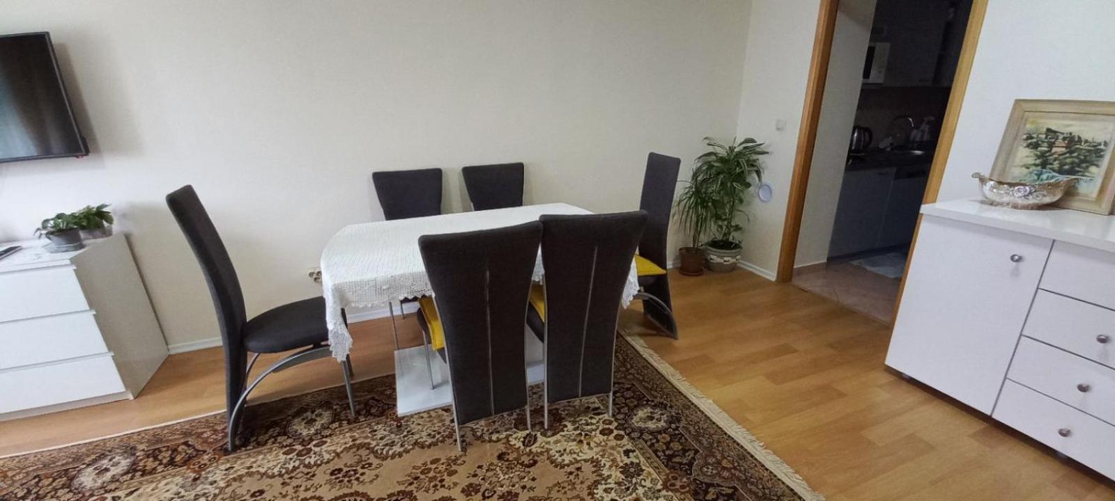 Apartman Azira