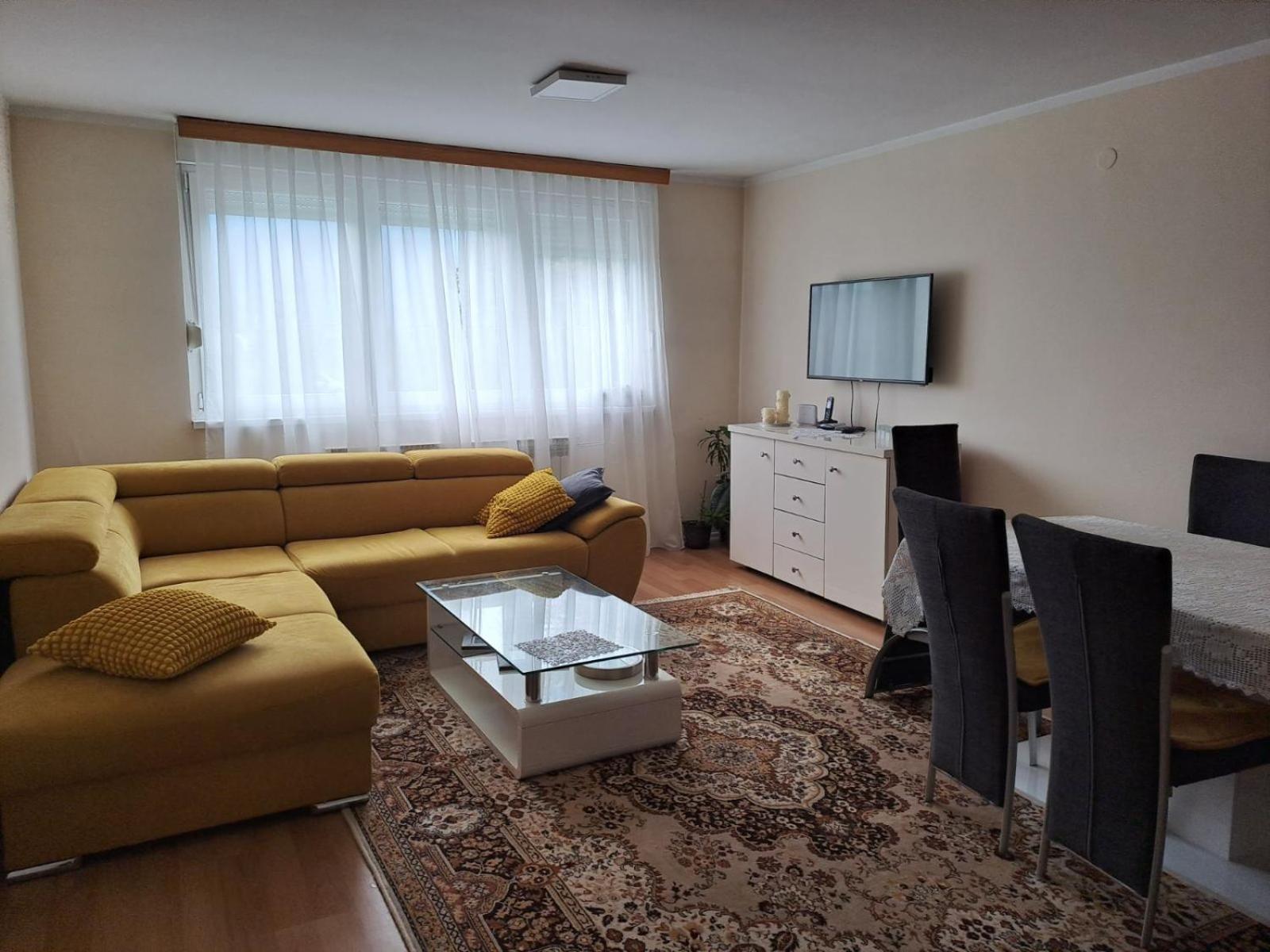 Apartman Azira