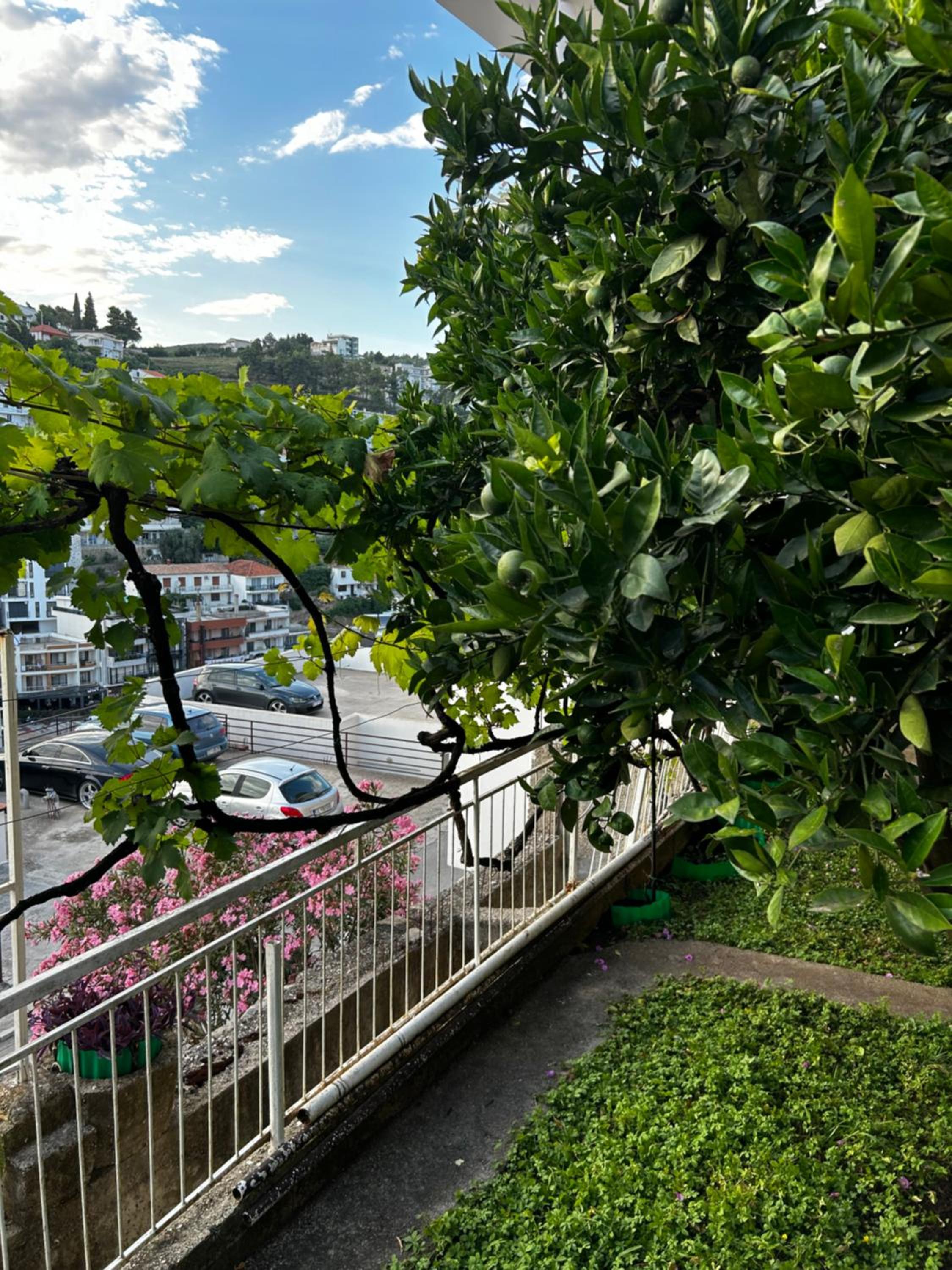 Marina cozy and seaview apartment view 4