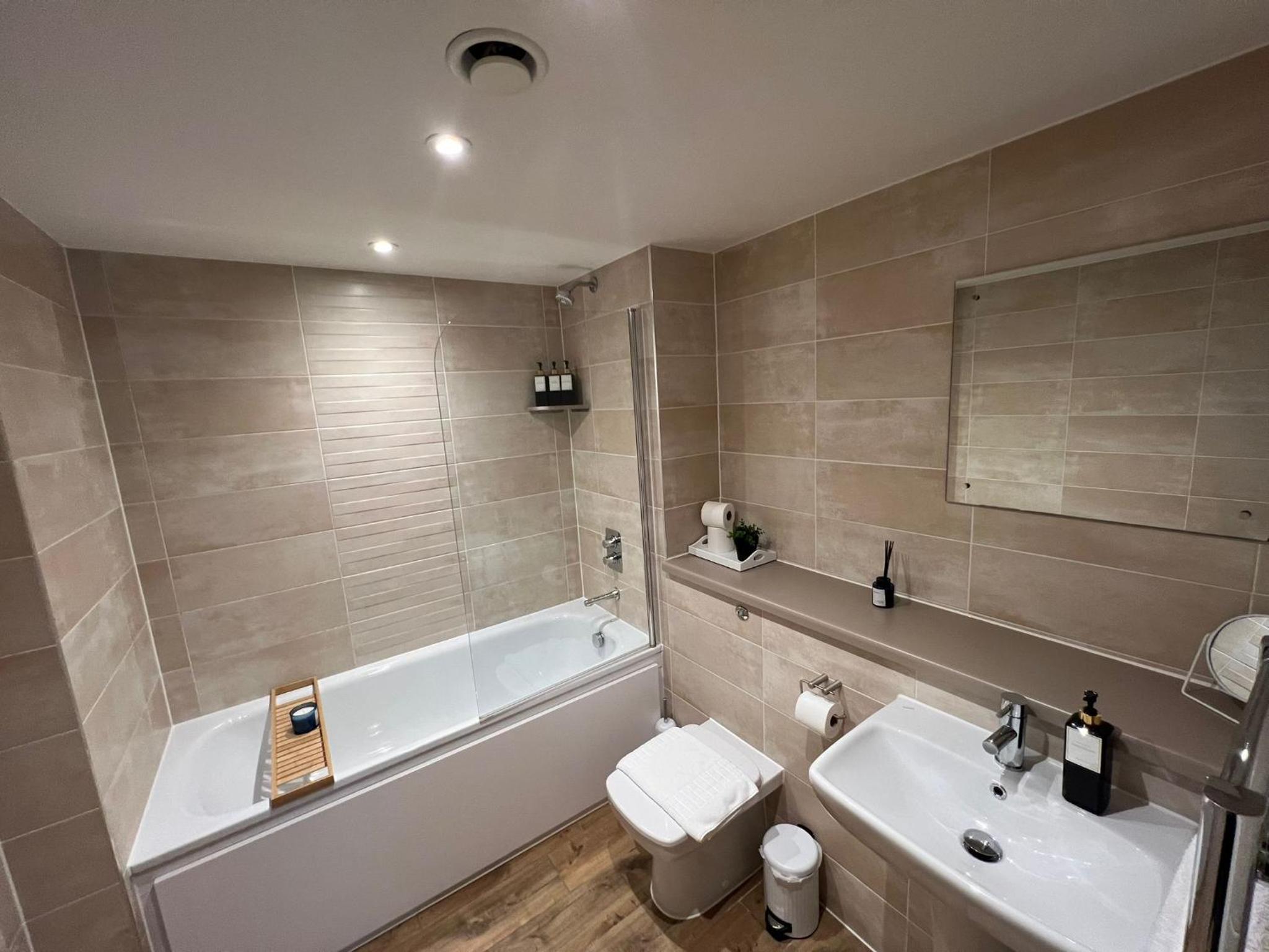 Manchester Waterside Retreat