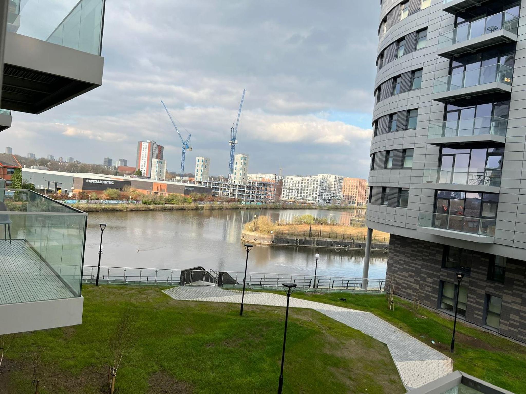 Manchester Waterside Retreat