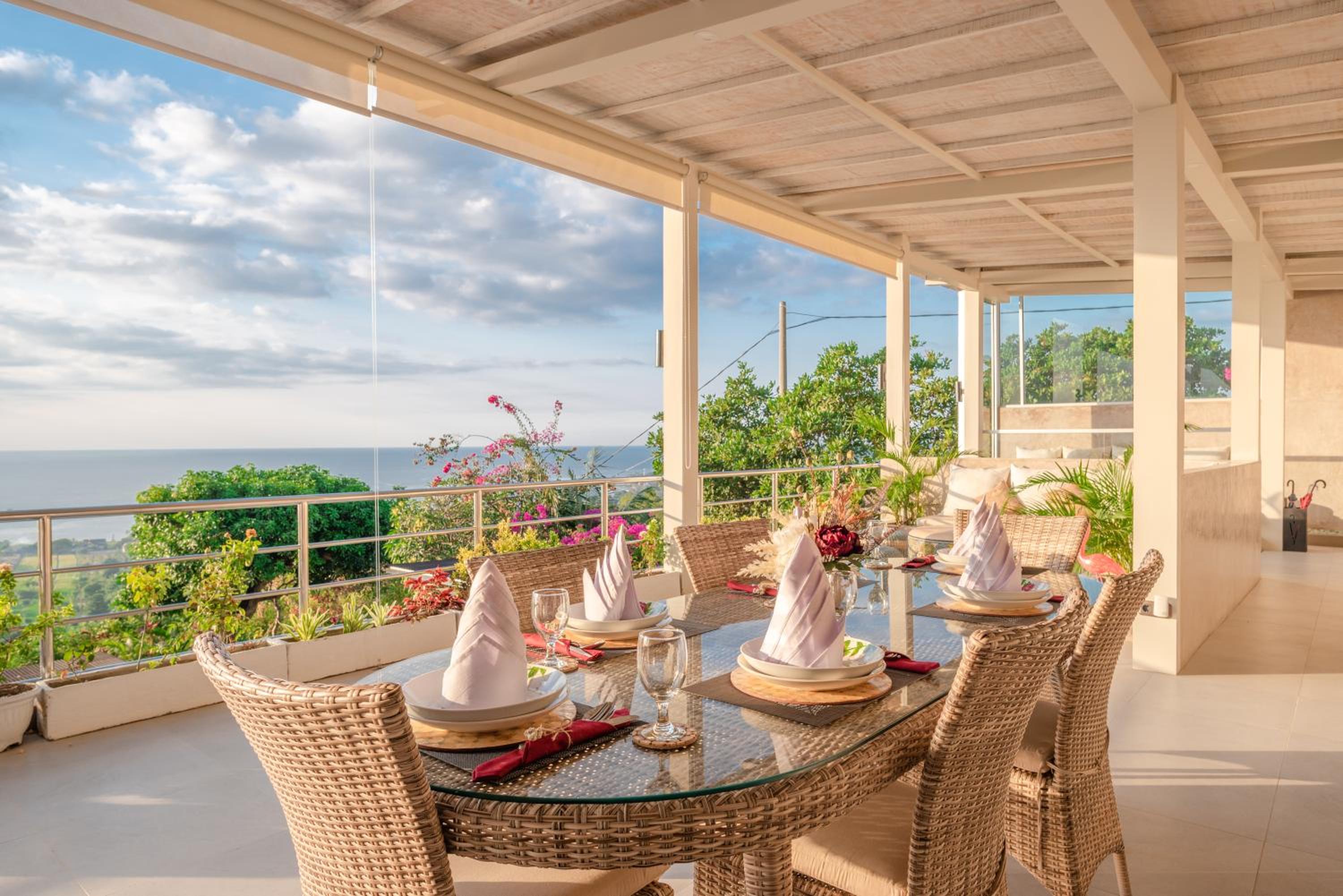 Dolphin Villa Lovina