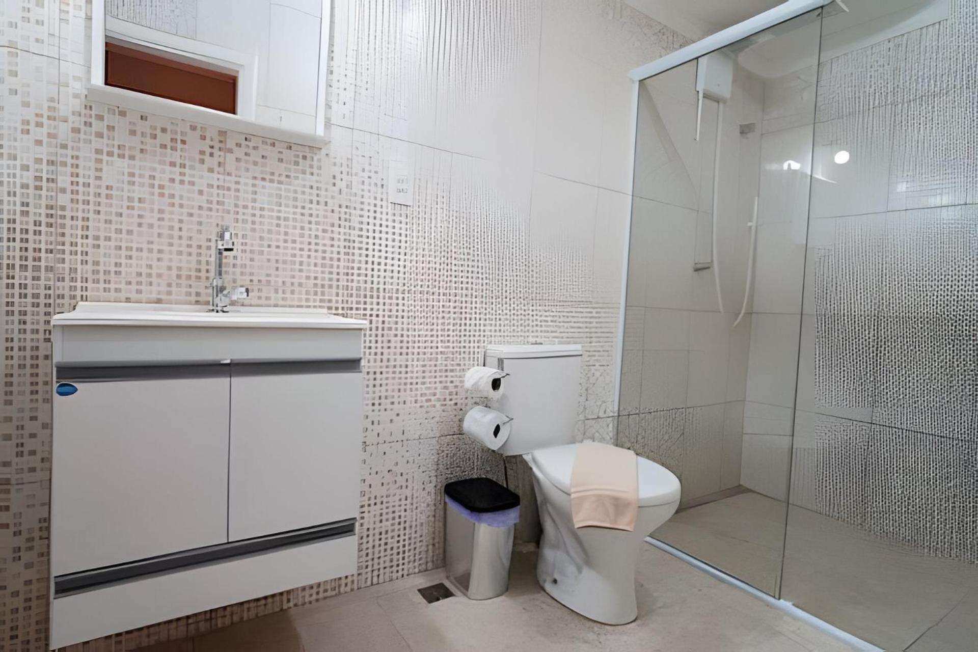 Frei Caneca Apartments by BnbHost