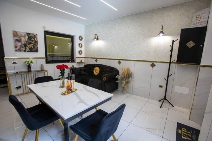 GD Luxury Suite view 4