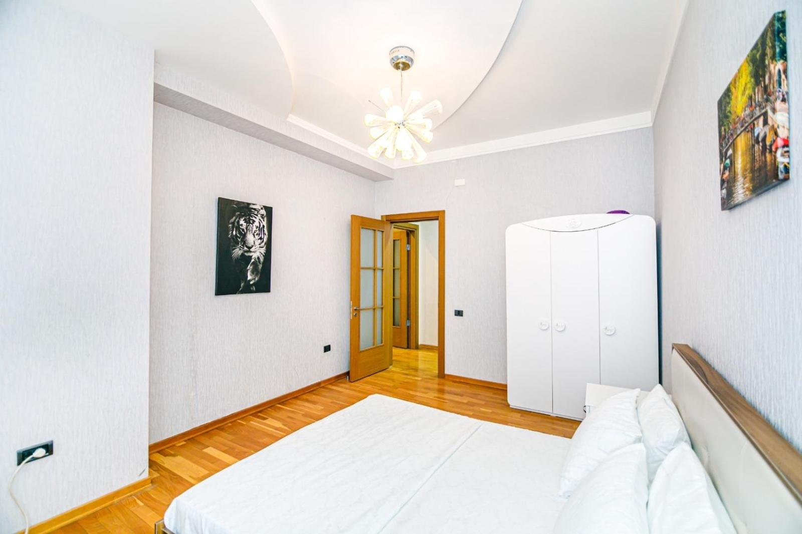 Baku Luxury Apartment AM4
