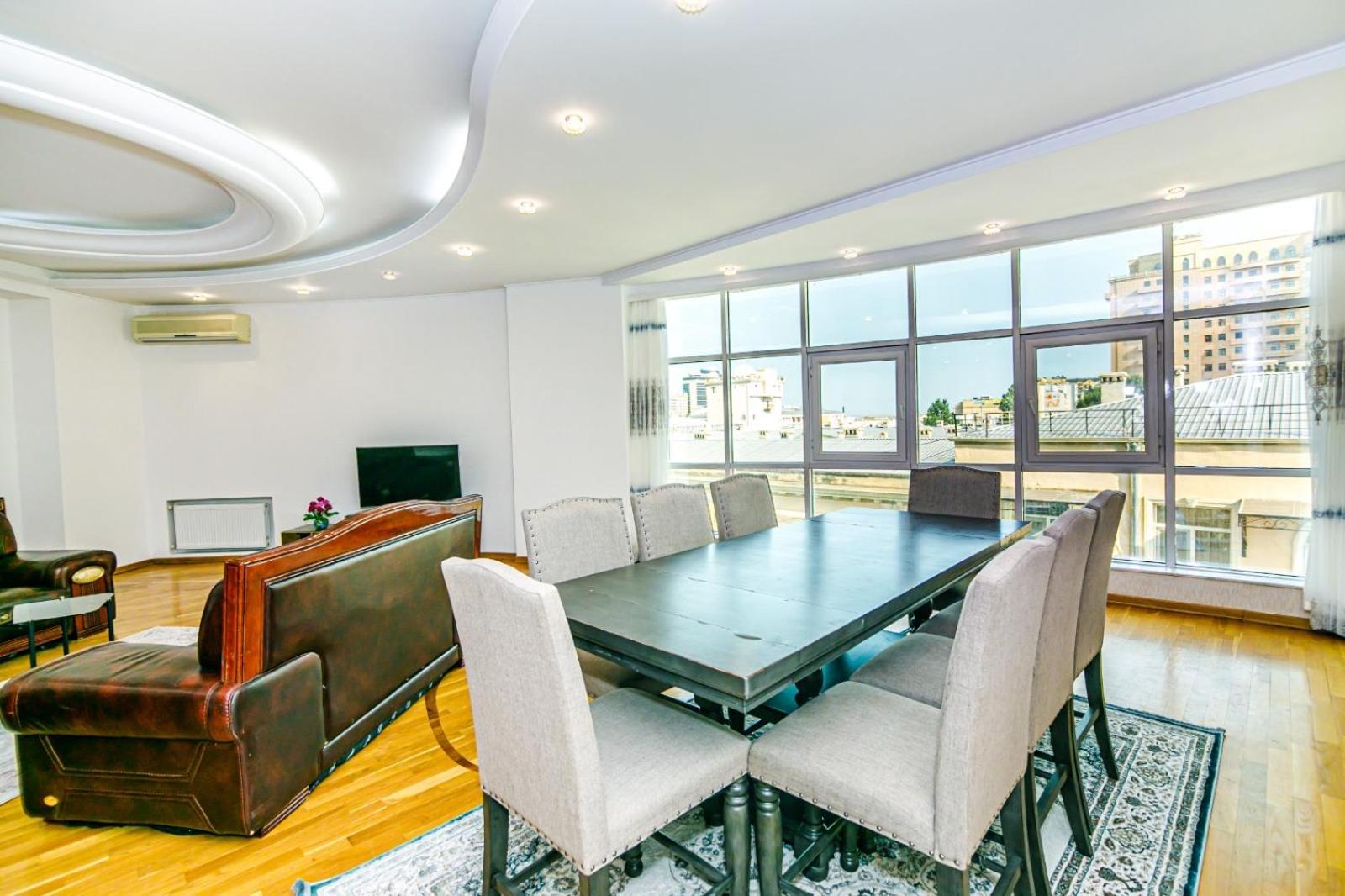 Baku Luxury Apartment AM4