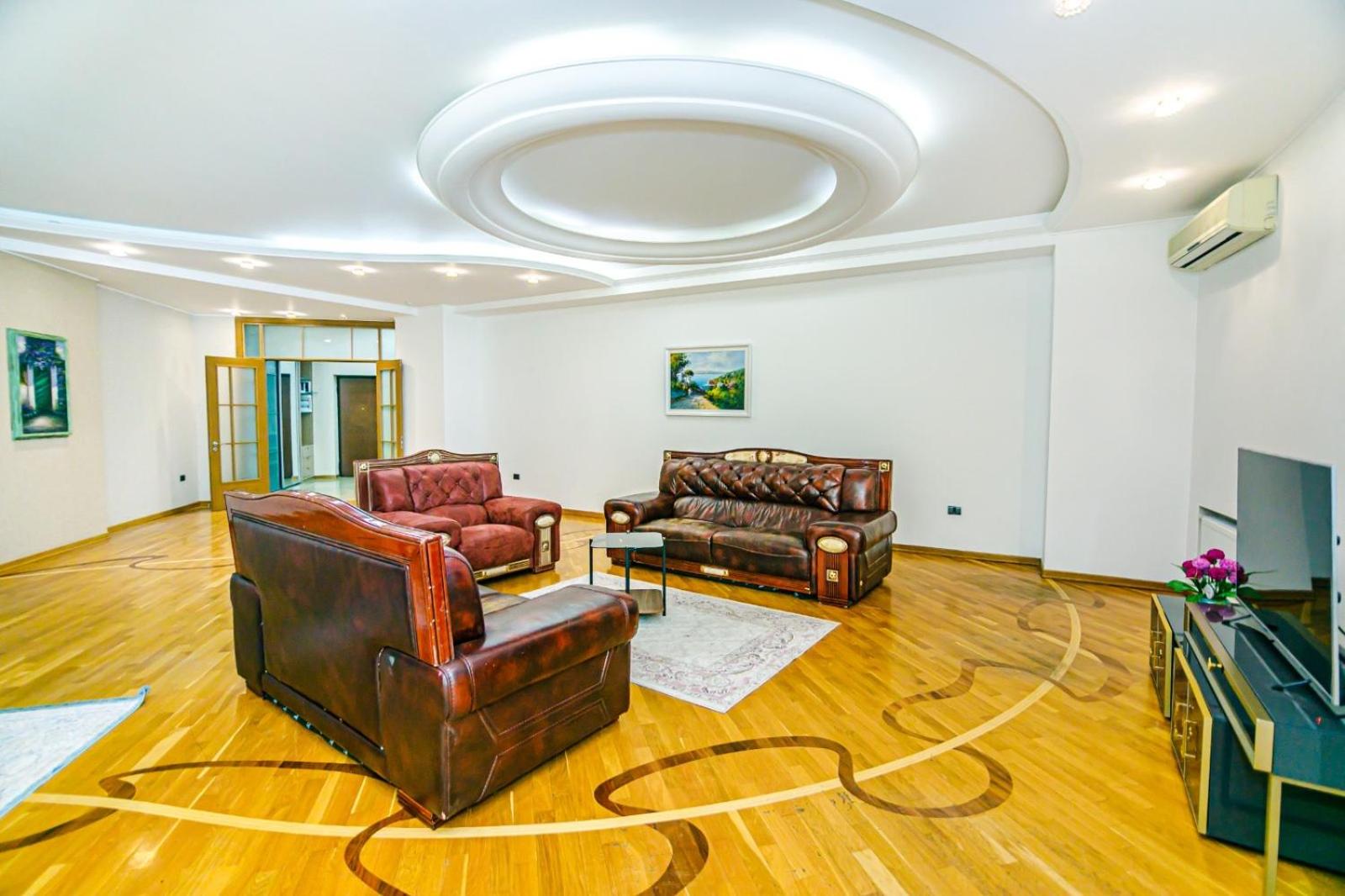 Baku Luxury Apartment AM4