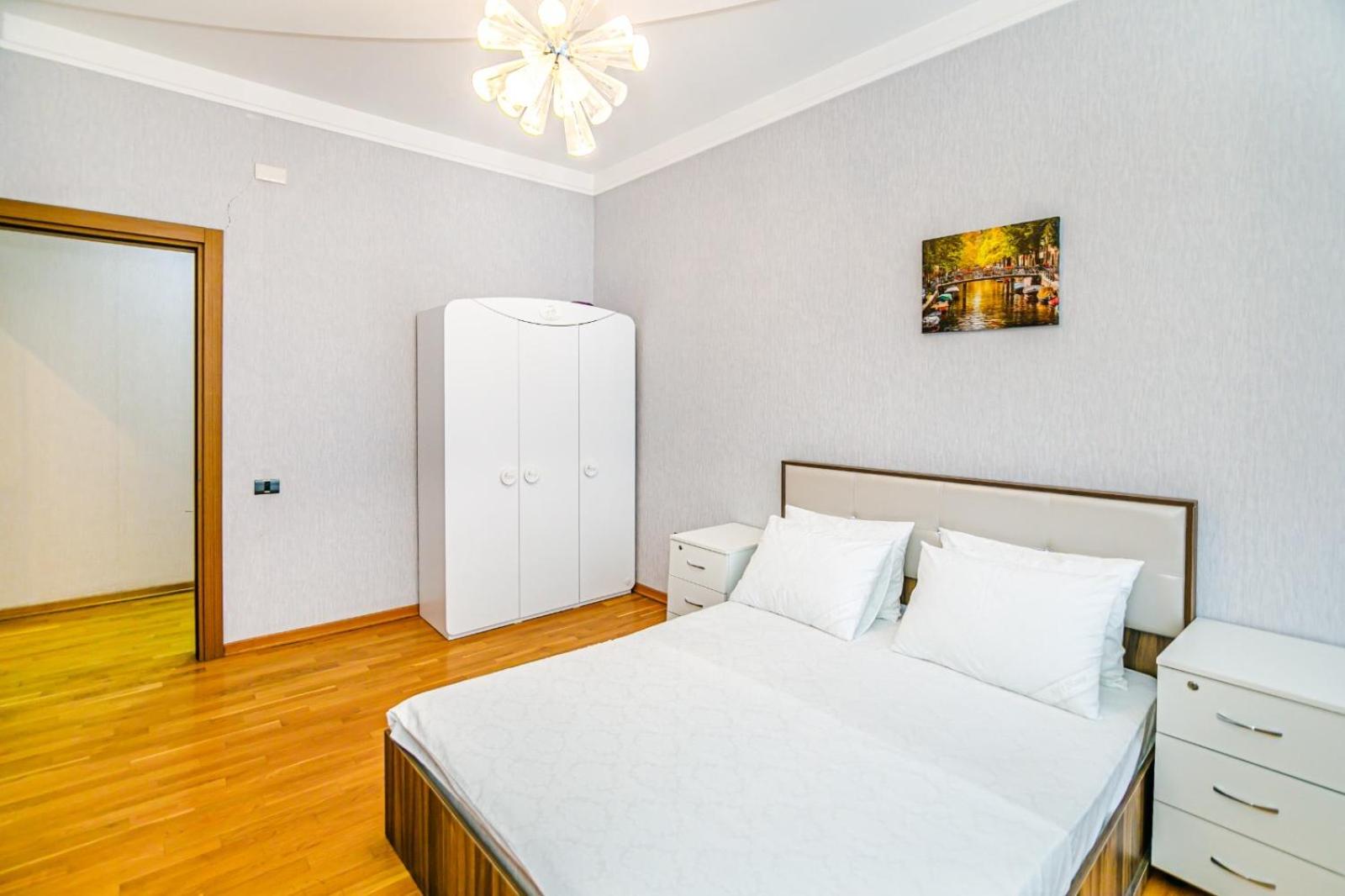 Baku Luxury Apartment AM4