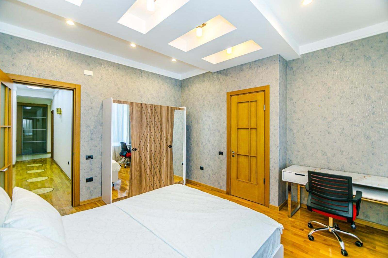 Baku Luxury Apartment AM4