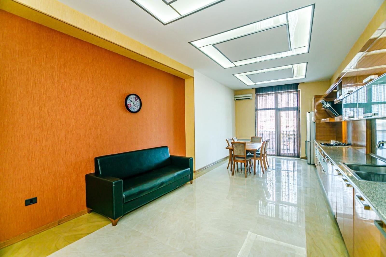Baku Luxury Apartment AM4