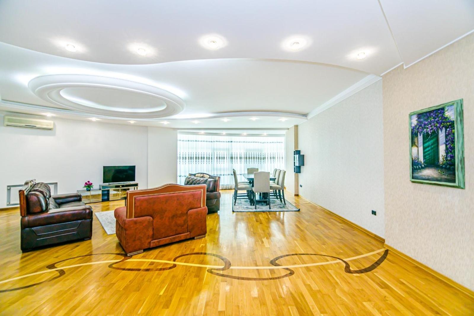 Baku Luxury Apartment AM4