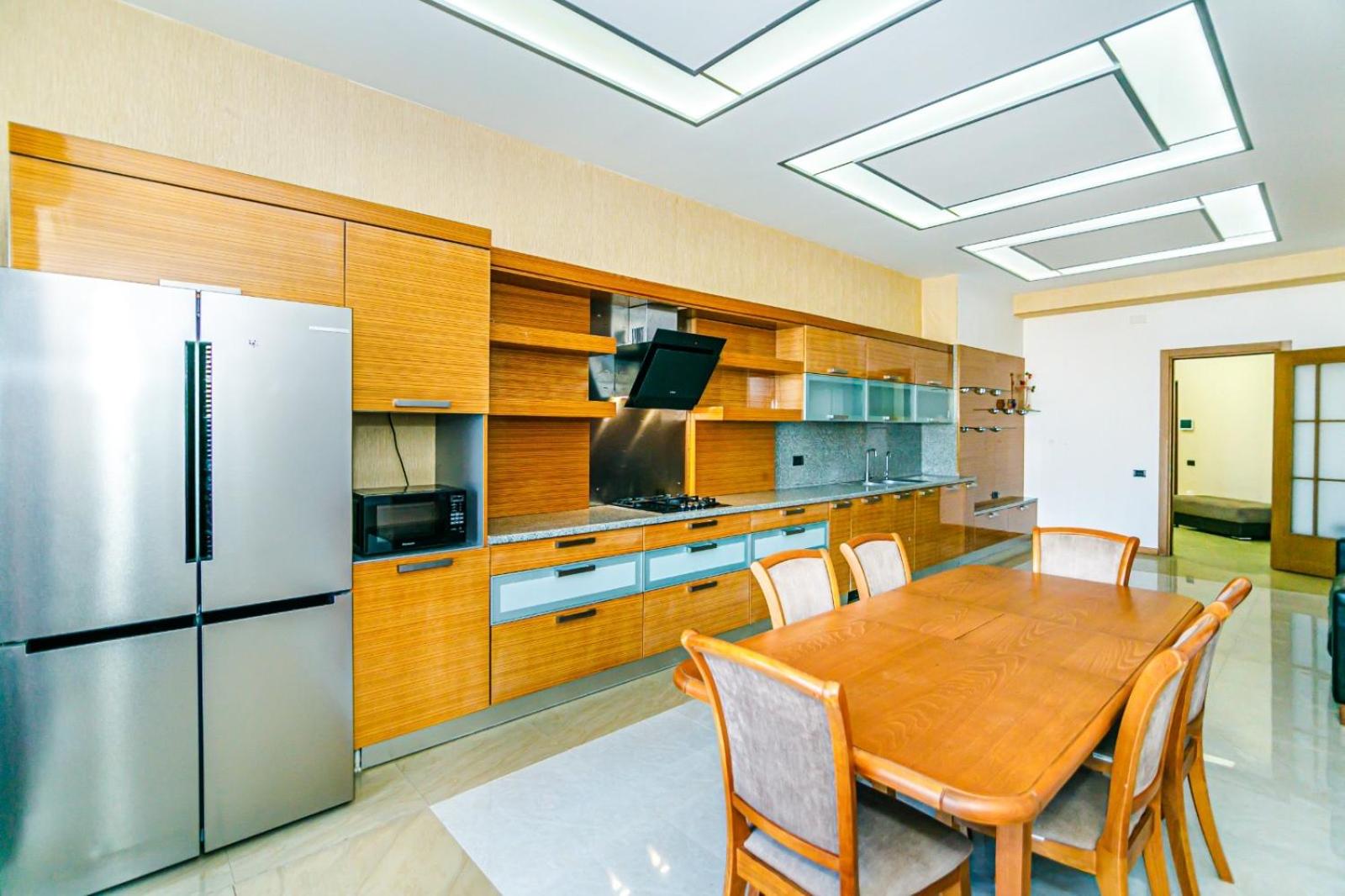 Baku Luxury Apartment AM4