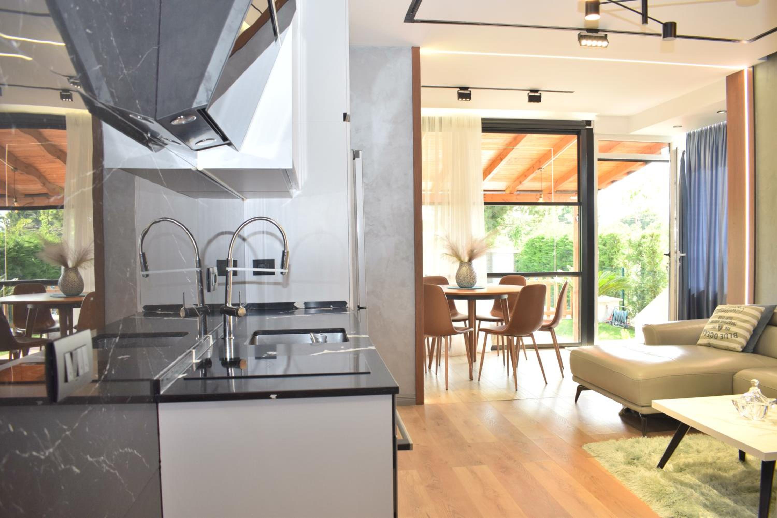 Sunny Beach Apartments with Swimming Pool - 247