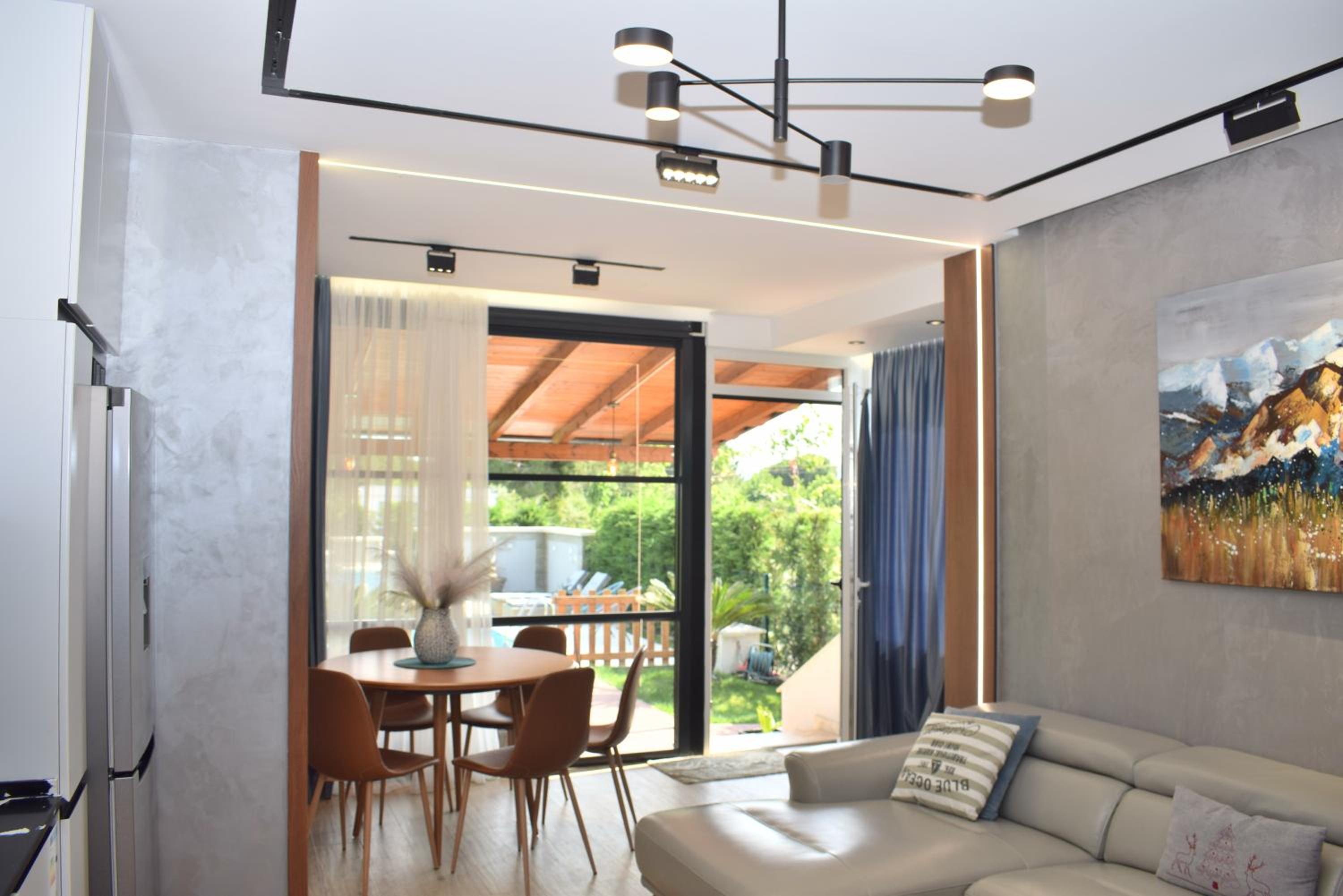 Sunny Beach Apartments with Swimming Pool - 247