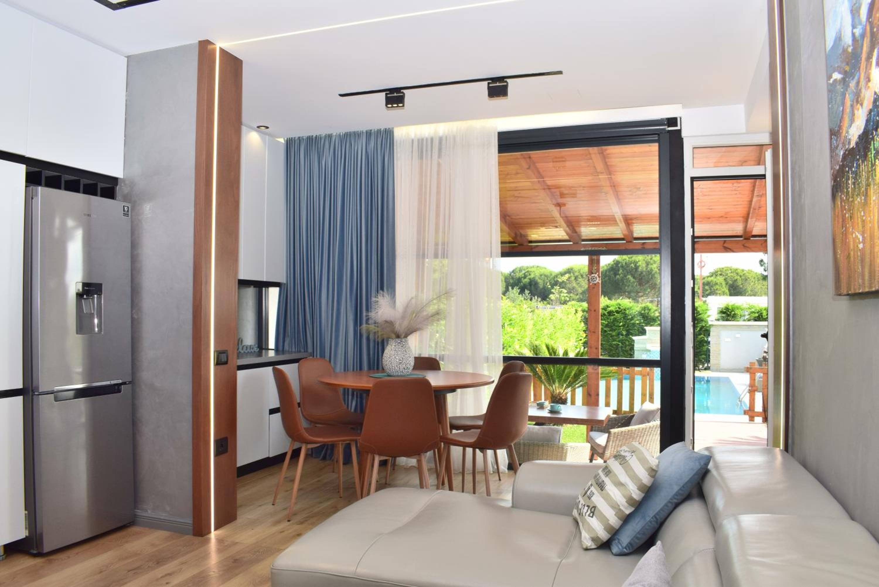 Sunny Beach Apartments with Swimming Pool - 247