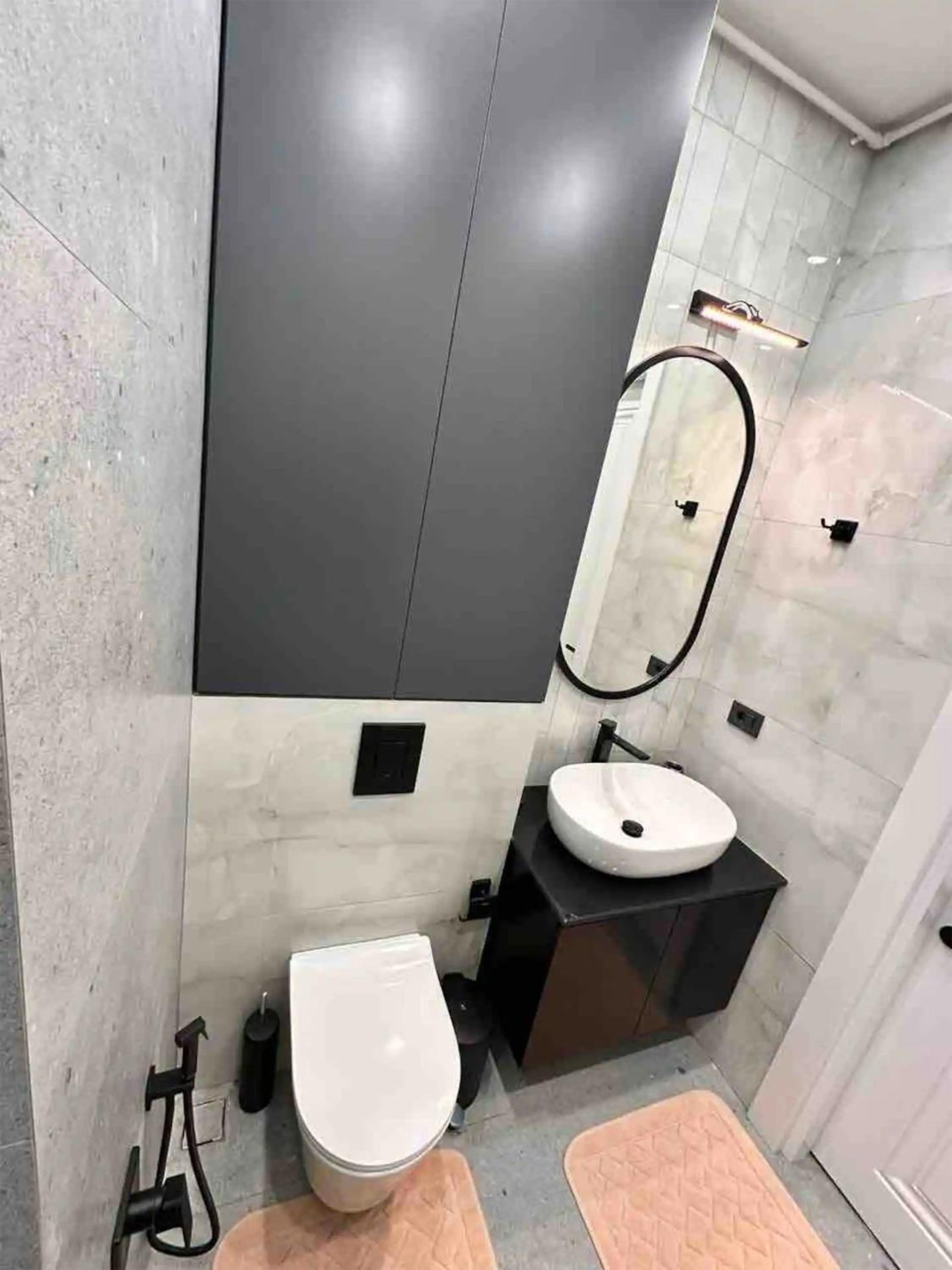 LUXUARY Apartment in Yerevan on Khorenatsi Street,OPEN Balcony,Near GOLD Market