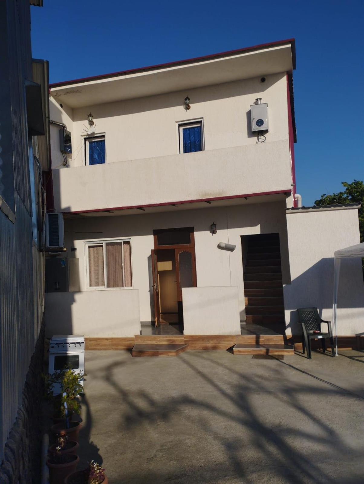 Nugo house