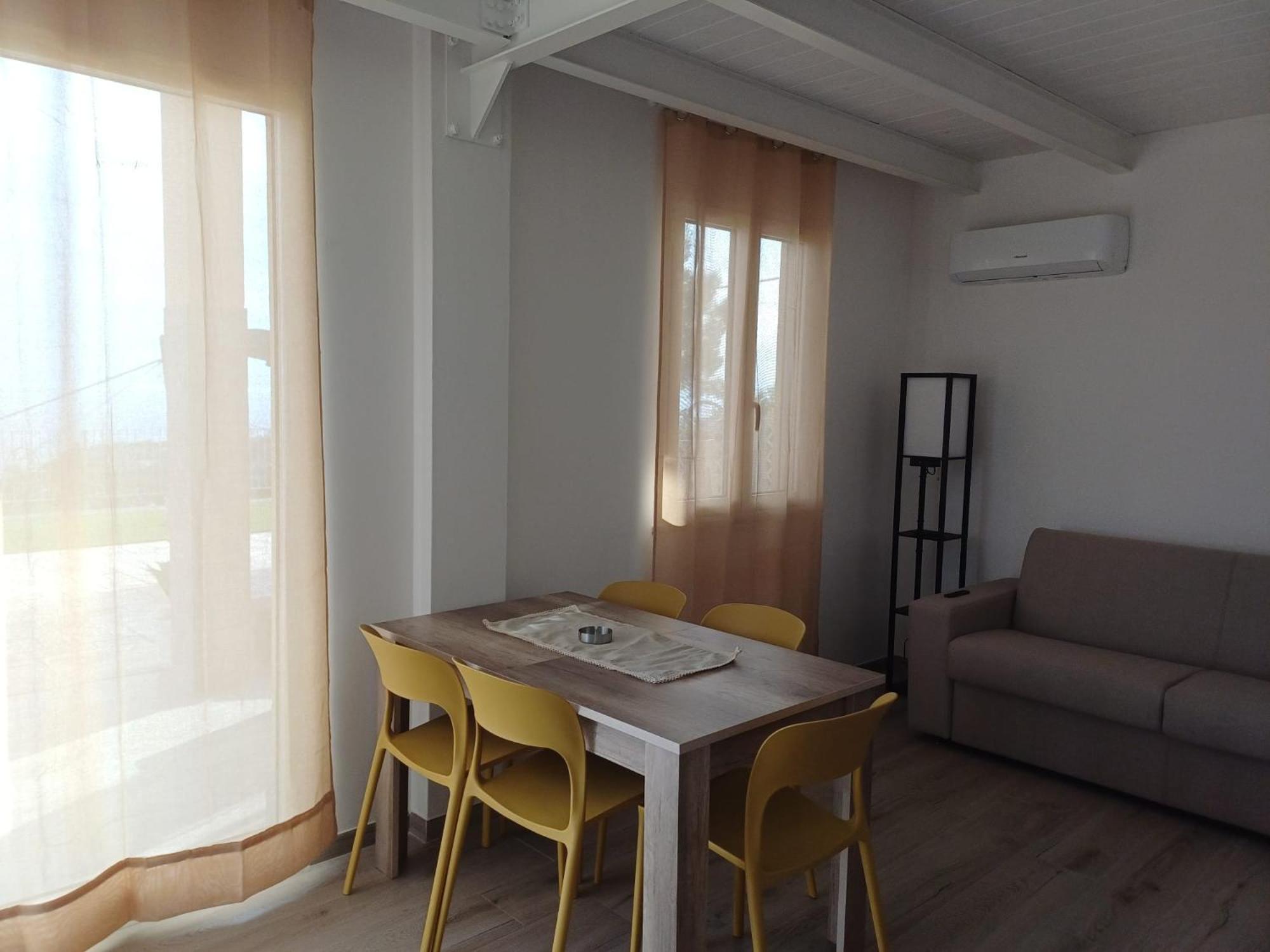 Riviello Rooms