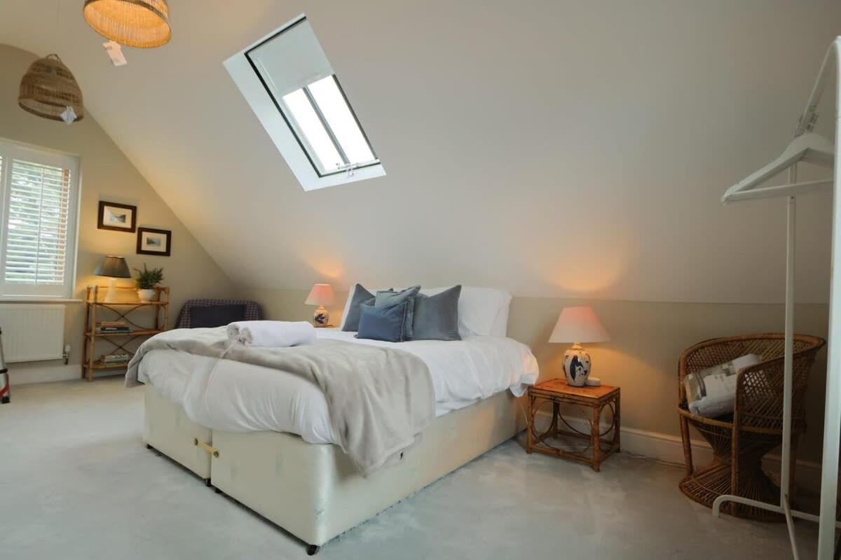 Musthay Mews Tockington cottage