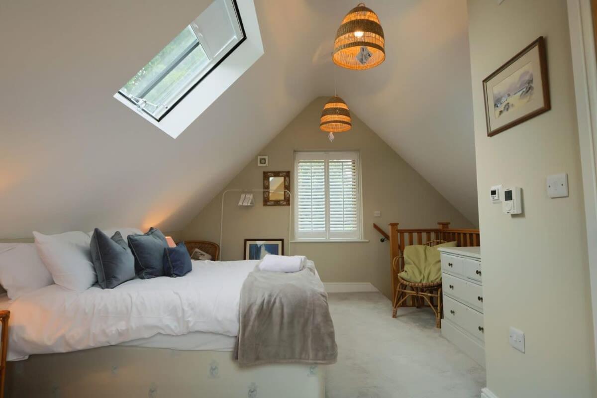 Musthay Mews Tockington cottage
