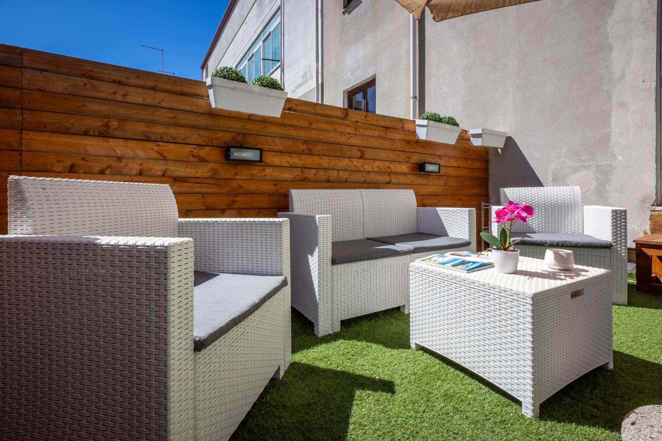 balance & terrace