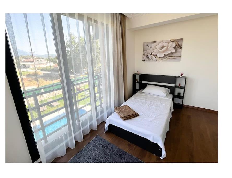 Luxury Villa With Private Pool And Garden Villa121