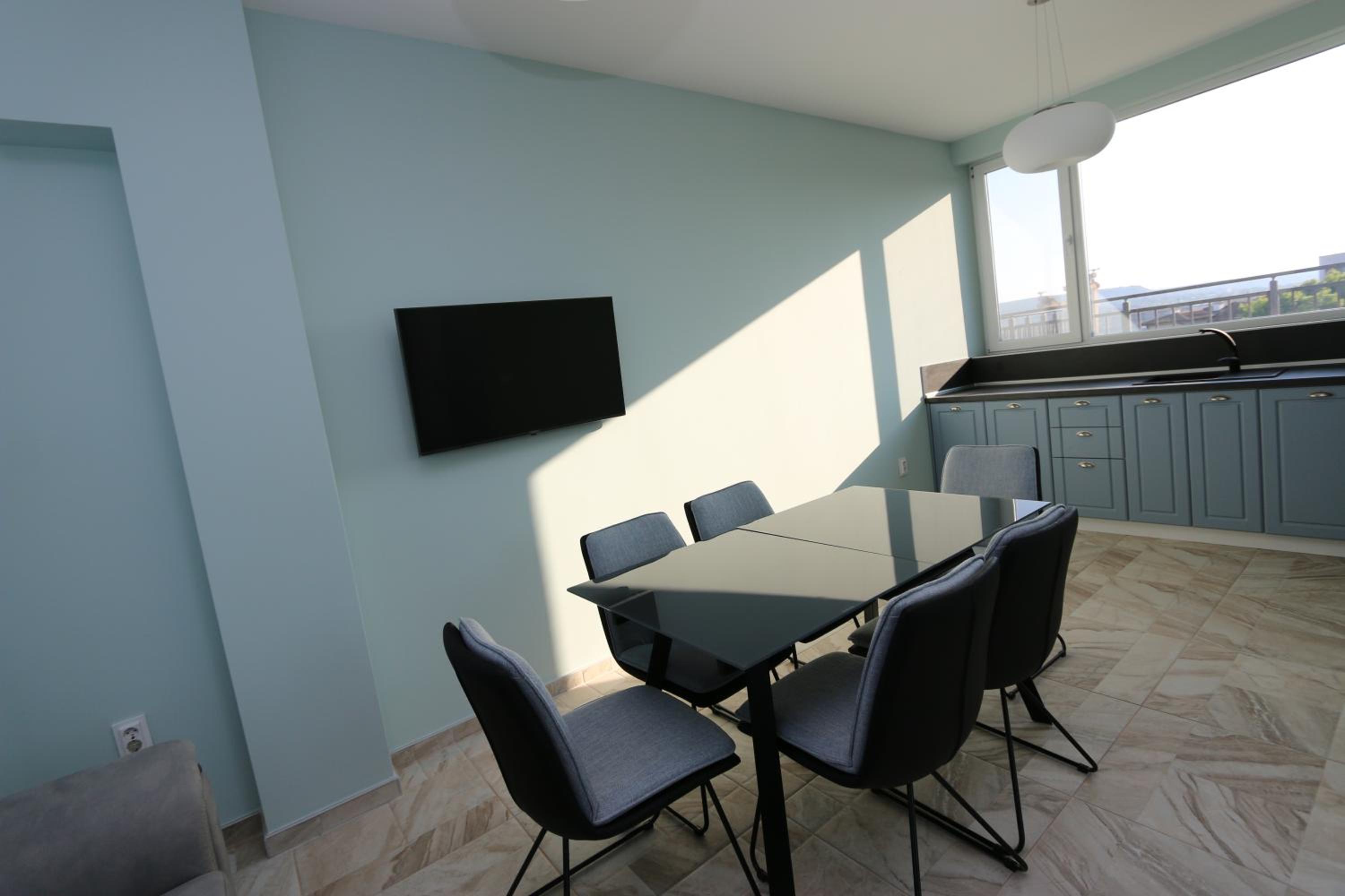 Panoramic Penthouse Apartment