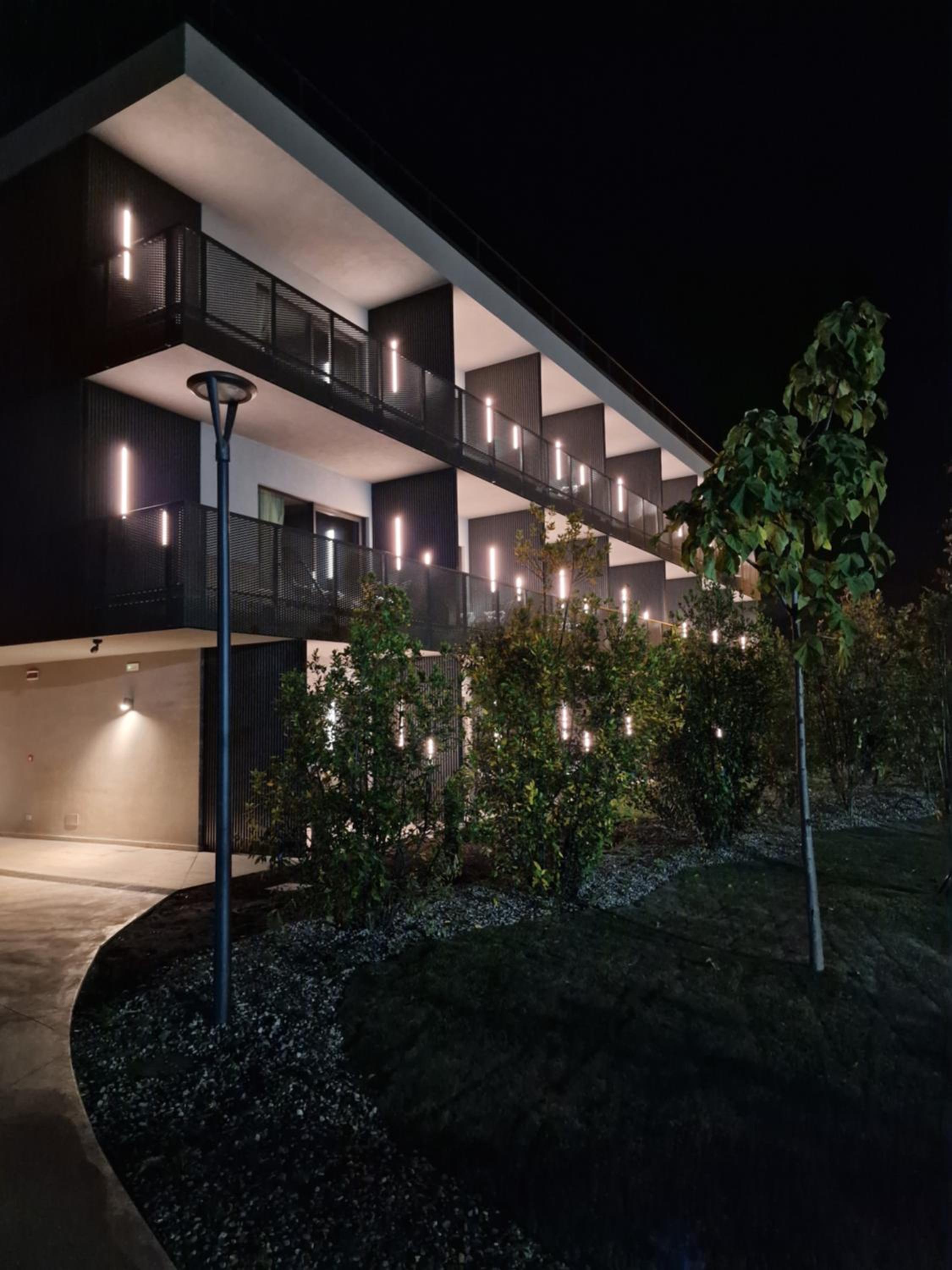 Hotel Como Hills - Image 1